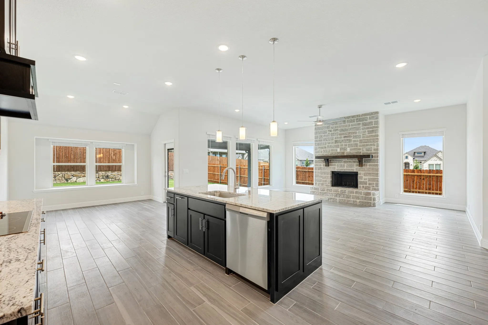 Single Family Residence For Sale in Ellis County , 4033 Foot Hills Drive, Midlothian, Texas 76065, 4 Bedroom, 3 Bathroom, 2 Garage spaces, 2,521 Sqft, built in 2026, New Construction - Incomplete, mls#21217708, Real Estate Agent in Midlothian, Homes For Sale in Ellis county, Homes For Sale in Midlothian, Realtor in Midlothian Texas, Real Estate Brokerage Independent Realty Texas, Luminita Cordes Realtor