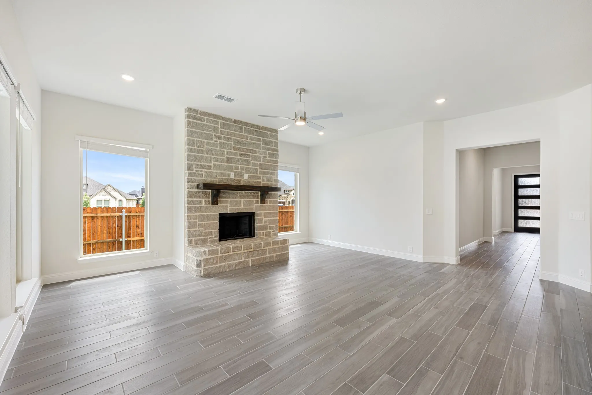 Single Family Residence For Sale in Ellis County , 4033 Foot Hills Drive, Midlothian, Texas 76065, 4 Bedroom, 3 Bathroom, 2 Garage spaces, 2,521 Sqft, built in 2026, New Construction - Incomplete, mls#21217708, Real Estate Agent in Midlothian, Homes For Sale in Ellis county, Homes For Sale in Midlothian, Realtor in Midlothian Texas, Real Estate Brokerage Independent Realty Texas, Luminita Cordes Realtor
