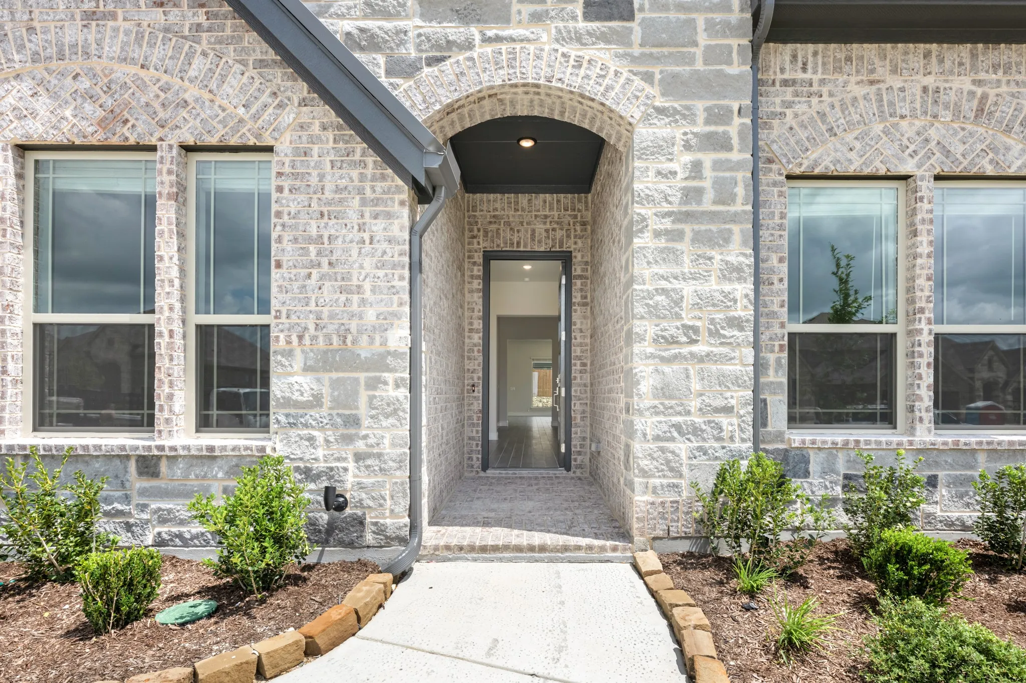 Single Family Residence For Sale in Ellis County , 4033 Foot Hills Drive, Midlothian, Texas 76065, 4 Bedroom, 3 Bathroom, 2 Garage spaces, 2,521 Sqft, built in 2026, New Construction - Incomplete, mls#21217708, Real Estate Agent in Midlothian, Homes For Sale in Ellis county, Homes For Sale in Midlothian, Realtor in Midlothian Texas, Real Estate Brokerage Independent Realty Texas, Luminita Cordes Realtor