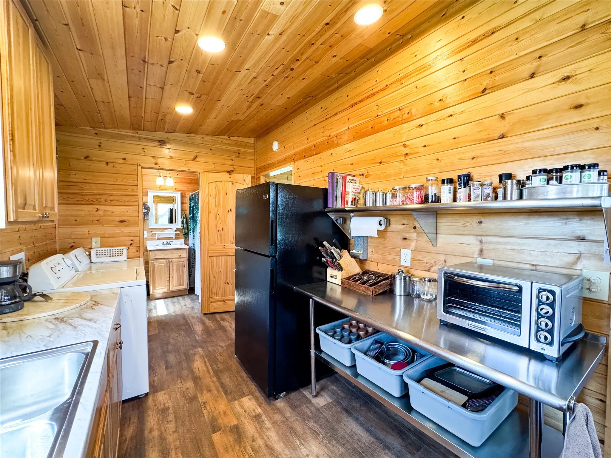 Single Family Residence For Sale in Haskell County , 1209 Taylor Avenue, Rule, Texas 79547, 1 Bedroom, 1 Bathroom, Garage spaces, 576 Sqft, built in 2022, Preowned, mls#21196229, Real Estate Agent in Rule, Homes For Sale in Haskell county, Homes For Sale in Rule, Realtor in Rule Texas, Real Estate Brokerage Independent Realty Texas, Luminita Cordes Realtor