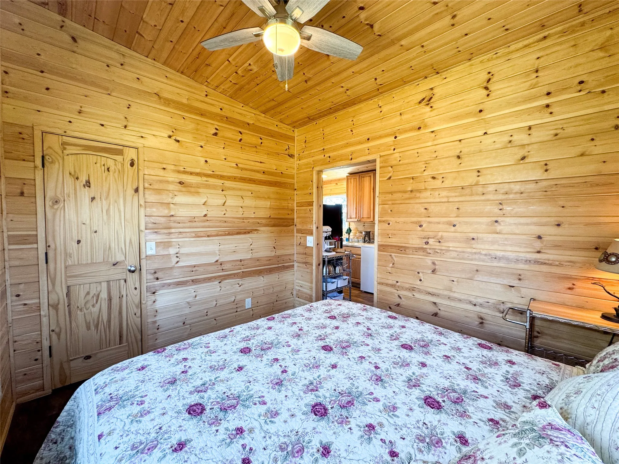 Single Family Residence For Sale in Haskell County , 1209 Taylor Avenue, Rule, Texas 79547, 1 Bedroom, 1 Bathroom, Garage spaces, 576 Sqft, built in 2022, Preowned, mls#21196229, Real Estate Agent in Rule, Homes For Sale in Haskell county, Homes For Sale in Rule, Realtor in Rule Texas, Real Estate Brokerage Independent Realty Texas, Luminita Cordes Realtor