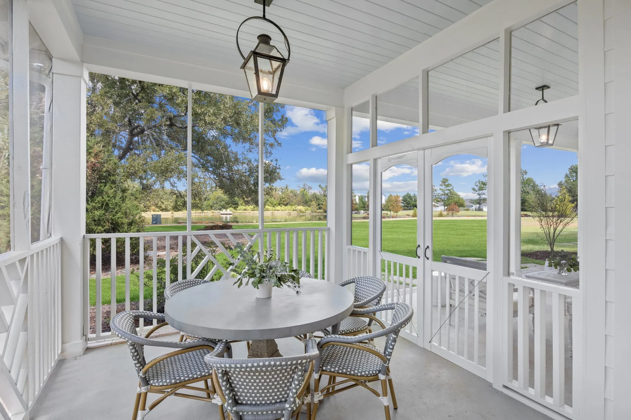 Single Family Residence For Sale in Henderson County , 13450 Shumate Way, Malakoff, Texas 75148, 4 Bedrooms, 4 Bathrooms, 2 Garage spaces, 2,409 Sqft, built in 2022, Price $1,525,000, mls#21217502, Real Estate Agent in Malakoff, Homes For Sale in Henderson county, Homes For Sale in Malakoff, Realtor in Malakoff Texas, Real Estate Brokerage Independent Realty Texas, Luminita Cordes Realtor