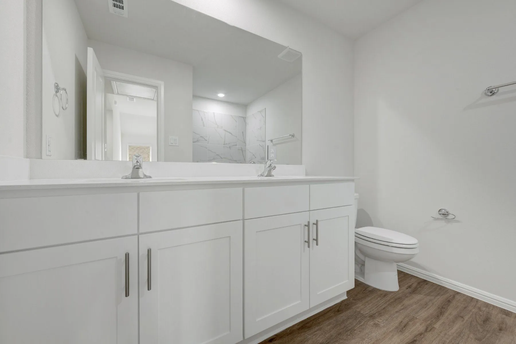 Single Family Residence For Sale in Dallas County , 2408 Tarrango Trail, Mesquite, Texas 75149, 4 Bedroom, 3 Bathroom, 2 Garage spaces, 2,411 Sqft, built in 2026, New Construction - Incomplete, mls#21198922, Real Estate Agent in Mesquite, Homes For Sale in Dallas county, Homes For Sale in Mesquite, Realtor in Mesquite Texas, Real Estate Brokerage Independent Realty Texas, Luminita Cordes Realtor