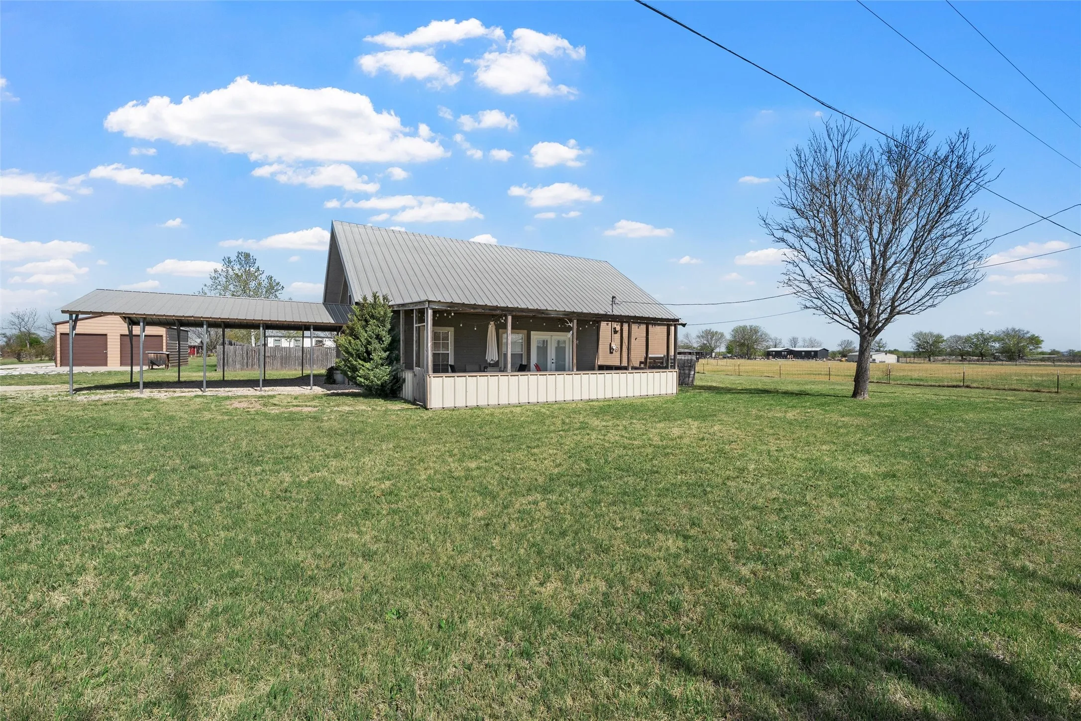 Single Family Residence For Sale in Mc Lennan County , 248 Palisades Road, Woodway, Texas 76712, 4 Bedroom, 2 Bathroom, Garage spaces, 2,070 Sqft, built in 2007, Preowned, mls#21216236, Real Estate Agent in Woodway, Homes For Sale in Mc Lennan county, Homes For Sale in Woodway, Realtor in Woodway Texas, Real Estate Brokerage Independent Realty Texas, Luminita Cordes Realtor