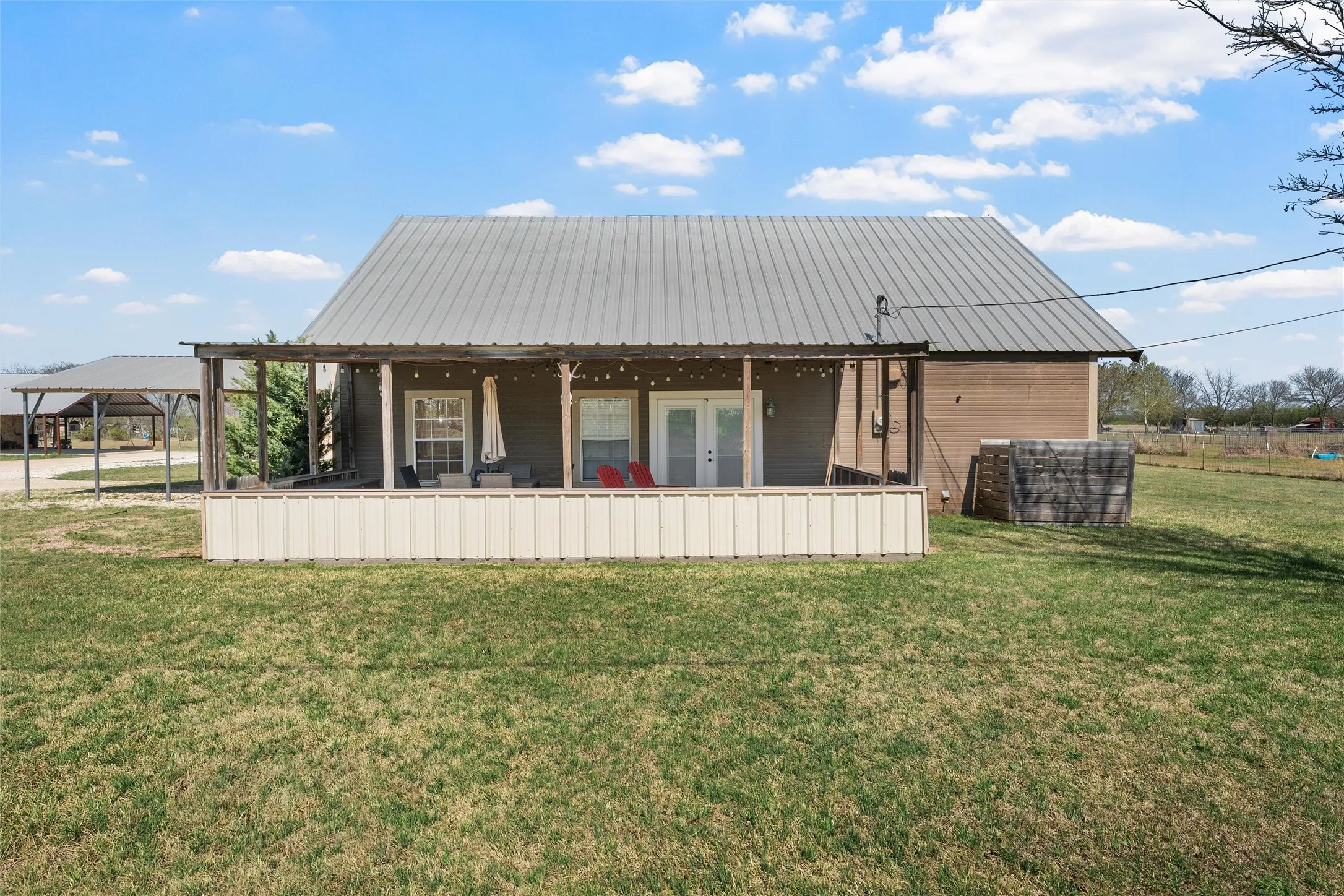 Single Family Residence For Sale in Mc Lennan County , 248 Palisades Road, Woodway, Texas 76712, 4 Bedroom, 2 Bathroom, Garage spaces, 2,070 Sqft, built in 2007, Preowned, mls#21216236, Real Estate Agent in Woodway, Homes For Sale in Mc Lennan county, Homes For Sale in Woodway, Realtor in Woodway Texas, Real Estate Brokerage Independent Realty Texas, Luminita Cordes Realtor