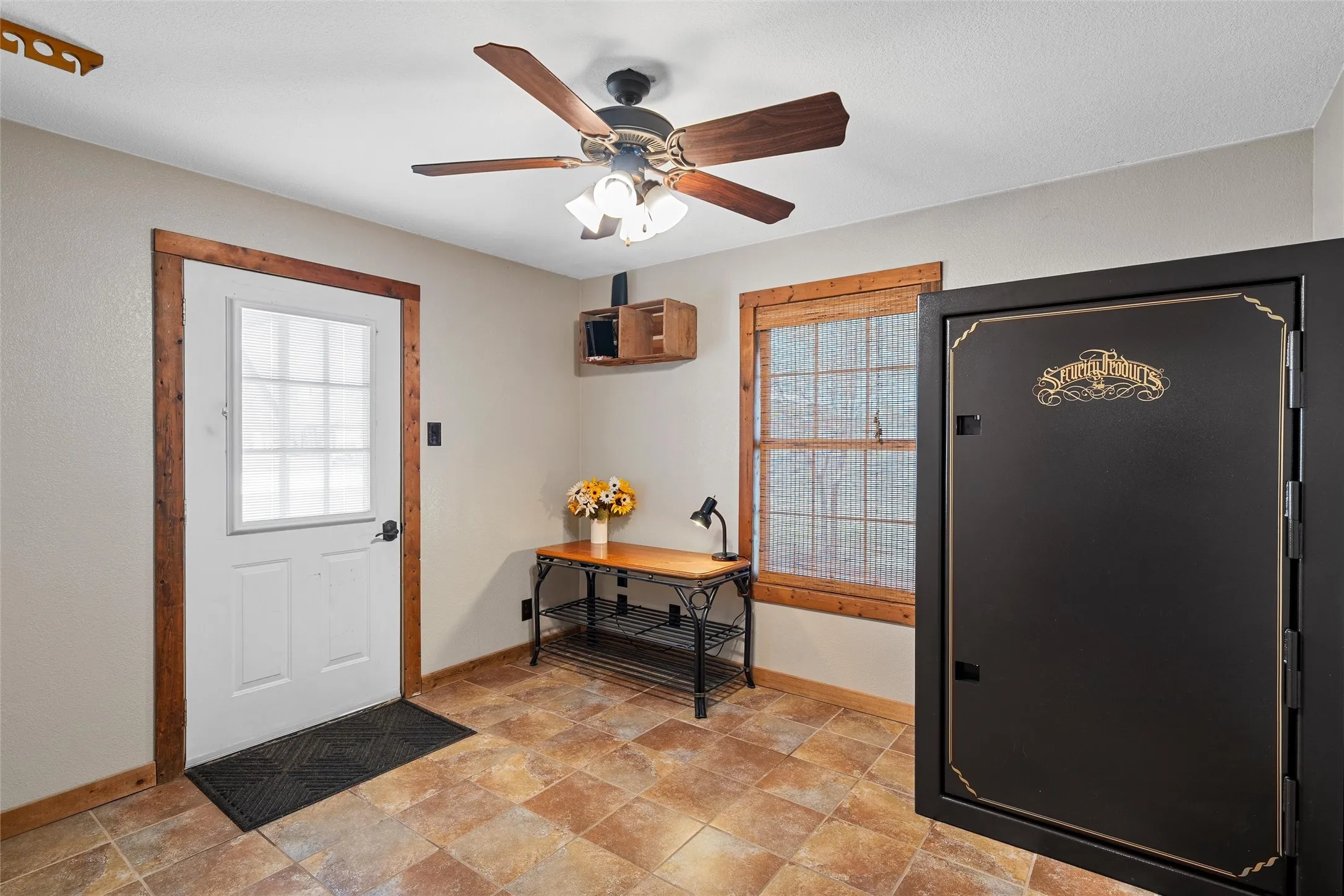 Single Family Residence For Sale in Mc Lennan County , 248 Palisades Road, Woodway, Texas 76712, 4 Bedroom, 2 Bathroom, Garage spaces, 2,070 Sqft, built in 2007, Preowned, mls#21216236, Real Estate Agent in Woodway, Homes For Sale in Mc Lennan county, Homes For Sale in Woodway, Realtor in Woodway Texas, Real Estate Brokerage Independent Realty Texas, Luminita Cordes Realtor