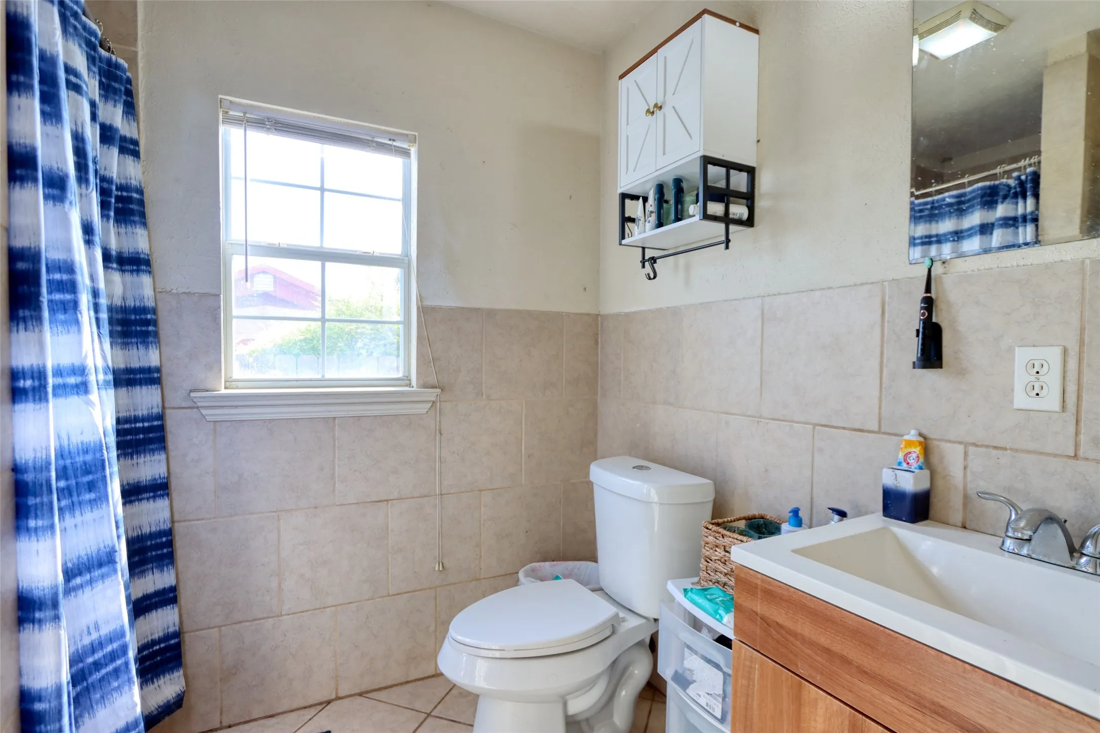 Single Family Residence For Sale in Dallas County , 3412 Banning Street, Dallas, Texas 75233, 2 Bedroom, 1 Bathroom, Garage spaces, 1,036 Sqft, built in 1925, mls#21217963, Real Estate Agent in Dallas, Homes For Sale in Dallas county, Homes For Sale in Dallas, Realtor in Dallas Texas, Real Estate Brokerage Independent Realty Texas, Luminita Cordes Realtor
