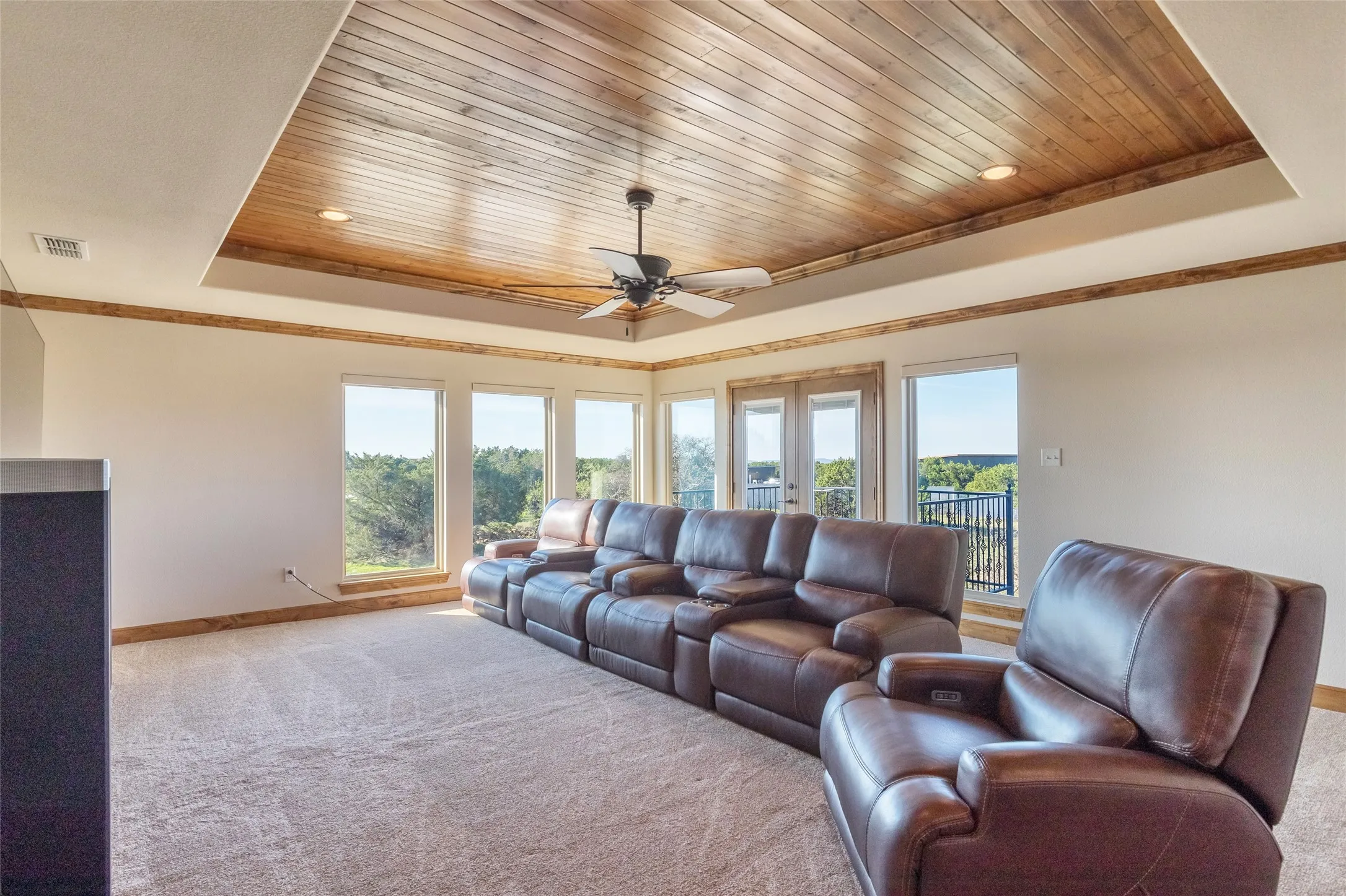 Single Family Residence For Sale in Taylor County , 126 Phoenix Lane, Tuscola, Texas 79562, 5 Bedroom, 5 Bathroom, 3 Garage spaces, 6,264 Sqft, built in 2014, Preowned, mls#21216131, Real Estate Agent in Tuscola, Homes For Sale in Taylor county, Homes For Sale in Tuscola, Realtor in Tuscola Texas, Real Estate Brokerage Independent Realty Texas, Luminita Cordes Realtor