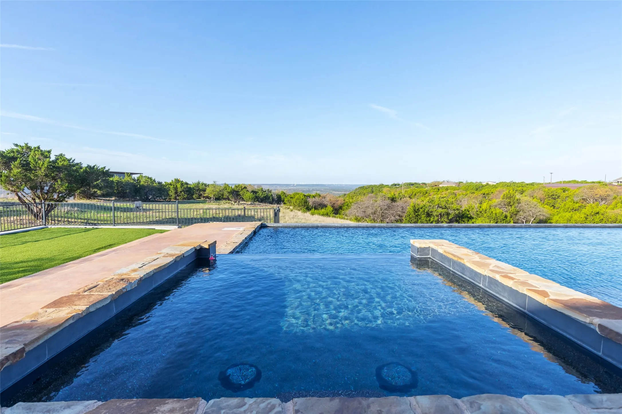 Single Family Residence For Sale in Taylor County , 126 Phoenix Lane, Tuscola, Texas 79562, 5 Bedroom, 5 Bathroom, 3 Garage spaces, 6,264 Sqft, built in 2014, Preowned, mls#21216131, Real Estate Agent in Tuscola, Homes For Sale in Taylor county, Homes For Sale in Tuscola, Realtor in Tuscola Texas, Real Estate Brokerage Independent Realty Texas, Luminita Cordes Realtor