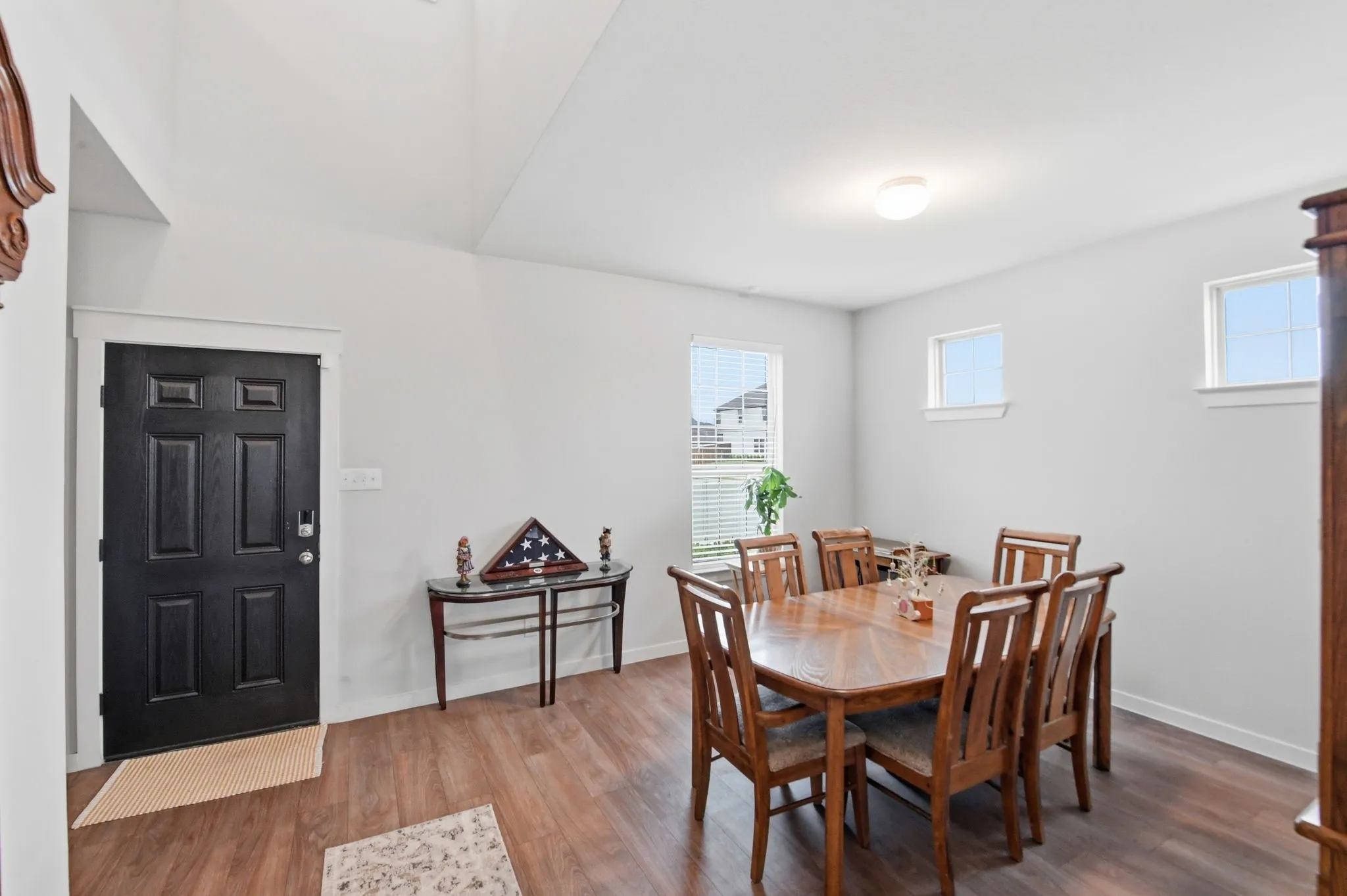 Single Family Residence For Sale in Kaufman County , 4228 Bullock Lane, Forney, Texas 75126, 4 Bedroom, 3 Bathroom, 2 Garage spaces, 2,650 Sqft, built in 2021, mls#21217766, Real Estate Agent in Forney, Homes For Sale in Kaufman county, Homes For Sale in Forney, Realtor in Forney Texas, Real Estate Brokerage Independent Realty Texas, Luminita Cordes Realtor