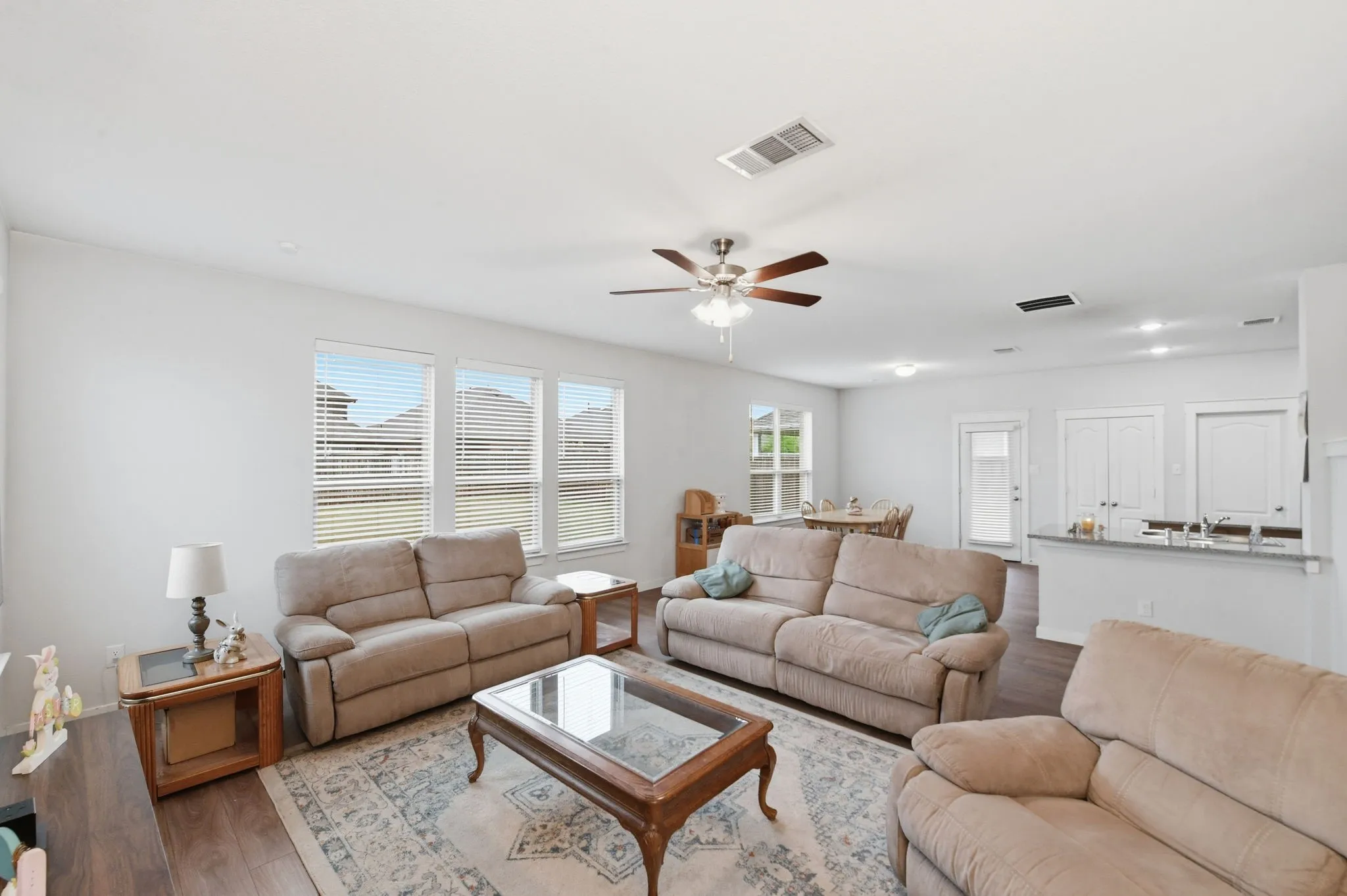 Single Family Residence For Sale in Kaufman County , 4228 Bullock Lane, Forney, Texas 75126, 4 Bedroom, 3 Bathroom, 2 Garage spaces, 2,650 Sqft, built in 2021, mls#21217766, Real Estate Agent in Forney, Homes For Sale in Kaufman county, Homes For Sale in Forney, Realtor in Forney Texas, Real Estate Brokerage Independent Realty Texas, Luminita Cordes Realtor