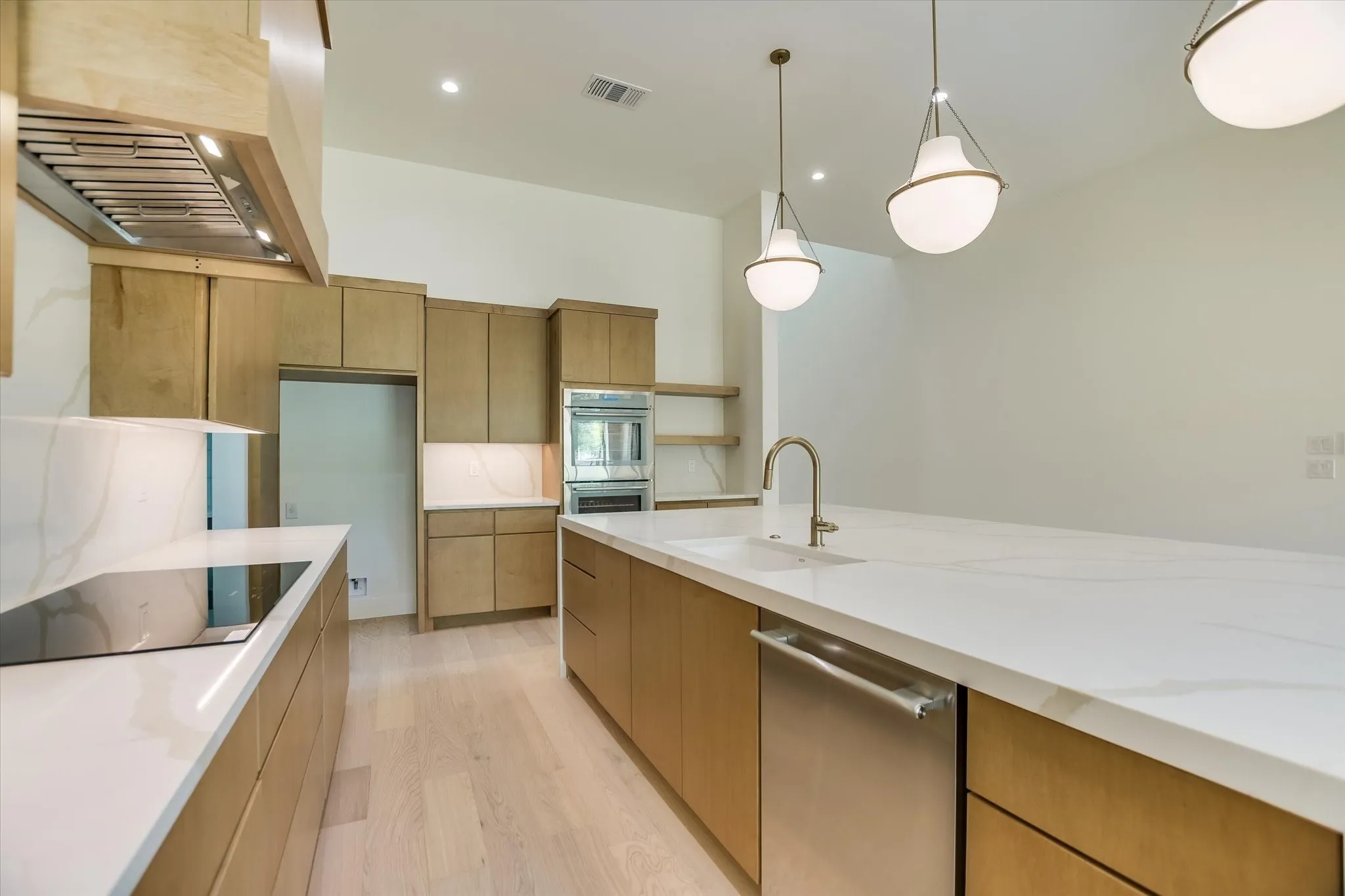 Single Family Residence For Sale in Llano County , 121 Azalea Loop, Horseshoe Bay, Texas 78657, 3 Bedroom, 4 Bathroom, 2 Garage spaces, 3,345 Sqft, built in 2026, New Construction - Complete, mls#21210328, Real Estate Agent in Horseshoe Bay, Homes For Sale in Llano county, Homes For Sale in Horseshoe Bay, Realtor in Horseshoe Bay Texas, Real Estate Brokerage Independent Realty Texas, Luminita Cordes Realtor