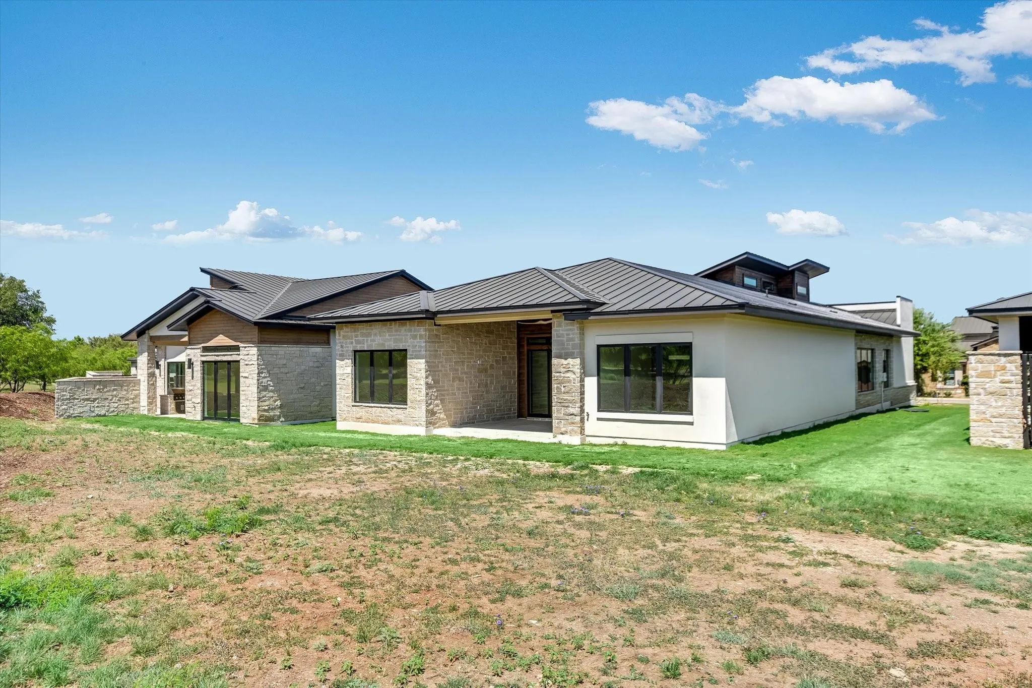 Single Family Residence For Sale in Llano County , 121 Azalea Loop, Horseshoe Bay, Texas 78657, 3 Bedroom, 4 Bathroom, 2 Garage spaces, 3,345 Sqft, built in 2026, New Construction - Complete, mls#21210328, Real Estate Agent in Horseshoe Bay, Homes For Sale in Llano county, Homes For Sale in Horseshoe Bay, Realtor in Horseshoe Bay Texas, Real Estate Brokerage Independent Realty Texas, Luminita Cordes Realtor