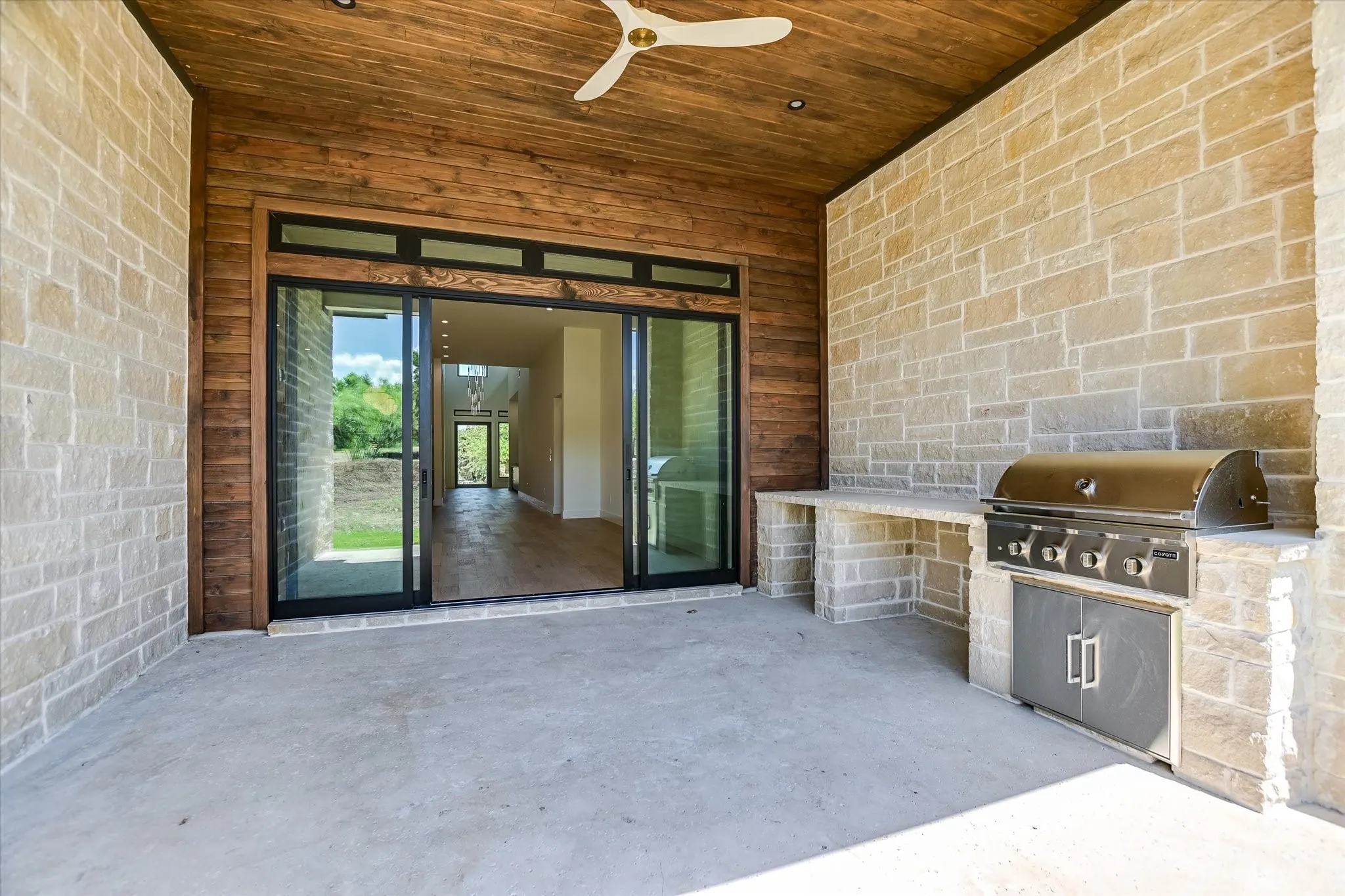 Single Family Residence For Sale in Llano County , 121 Azalea Loop, Horseshoe Bay, Texas 78657, 3 Bedroom, 4 Bathroom, 2 Garage spaces, 3,345 Sqft, built in 2026, New Construction - Complete, mls#21210328, Real Estate Agent in Horseshoe Bay, Homes For Sale in Llano county, Homes For Sale in Horseshoe Bay, Realtor in Horseshoe Bay Texas, Real Estate Brokerage Independent Realty Texas, Luminita Cordes Realtor