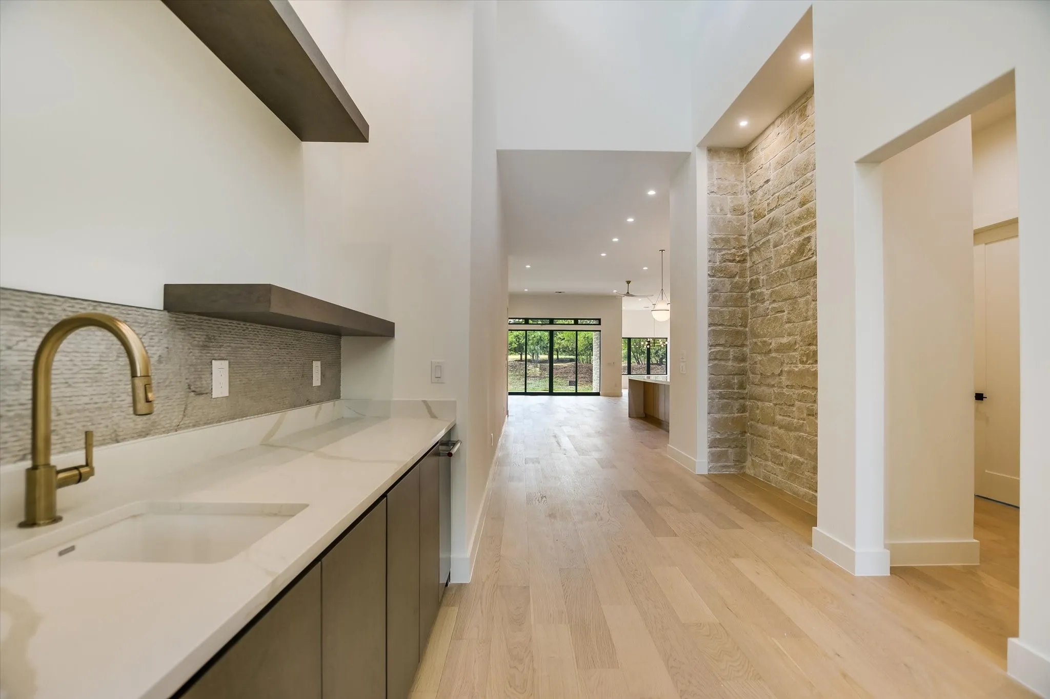 Single Family Residence For Sale in Llano County , 121 Azalea Loop, Horseshoe Bay, Texas 78657, 3 Bedroom, 4 Bathroom, 2 Garage spaces, 3,345 Sqft, built in 2026, New Construction - Complete, mls#21210328, Real Estate Agent in Horseshoe Bay, Homes For Sale in Llano county, Homes For Sale in Horseshoe Bay, Realtor in Horseshoe Bay Texas, Real Estate Brokerage Independent Realty Texas, Luminita Cordes Realtor
