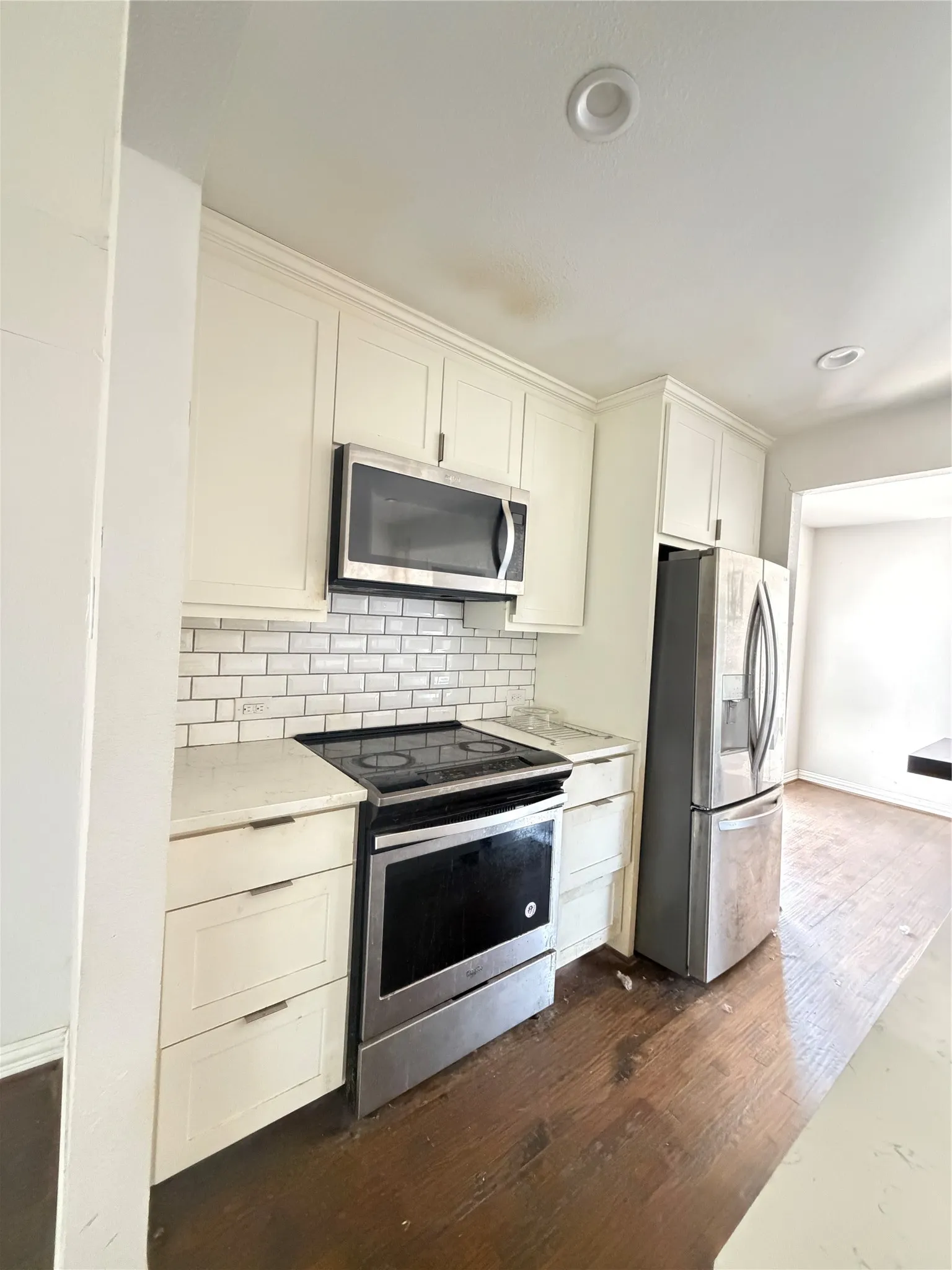 Single Family Residence For Sale in Dallas County , 1646 Briarcliff Road, Dallas, Texas 75235, 3 Bedroom, 2 Bathroom, 1 Garage spaces, 1,204 Sqft, built in 1949, mls#21217623, Real Estate Agent in Dallas, Homes For Sale in Dallas county, Homes For Sale in Dallas, Realtor in Dallas Texas, Real Estate Brokerage Independent Realty Texas, Luminita Cordes Realtor