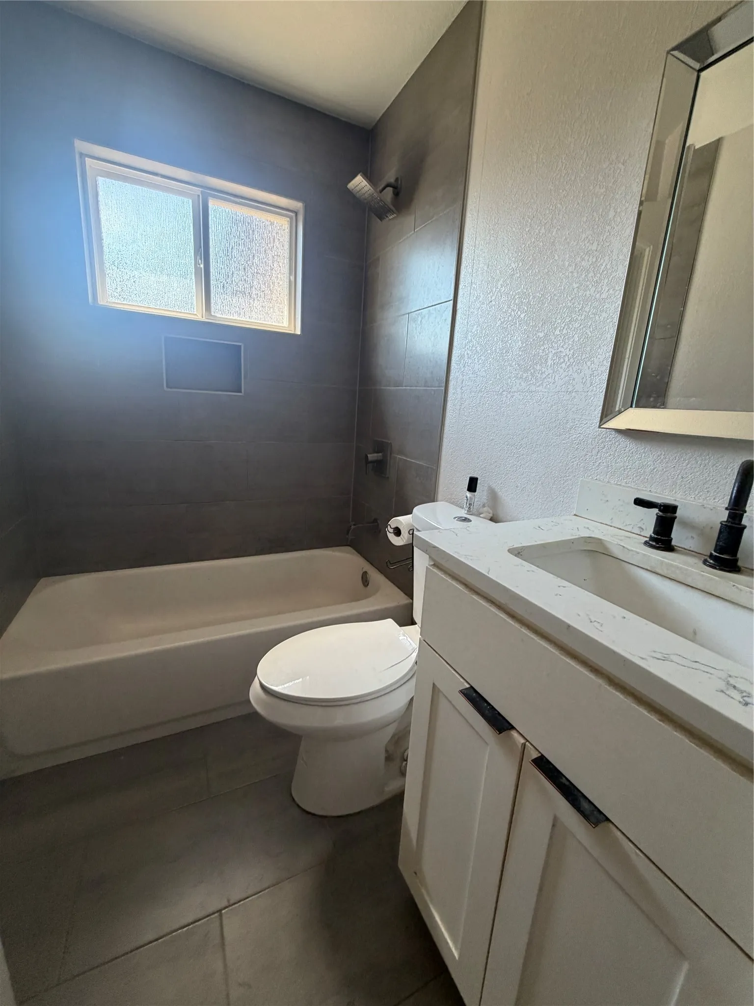 Single Family Residence For Sale in Dallas County , 1646 Briarcliff Road, Dallas, Texas 75235, 3 Bedroom, 2 Bathroom, 1 Garage spaces, 1,204 Sqft, built in 1949, mls#21217623, Real Estate Agent in Dallas, Homes For Sale in Dallas county, Homes For Sale in Dallas, Realtor in Dallas Texas, Real Estate Brokerage Independent Realty Texas, Luminita Cordes Realtor