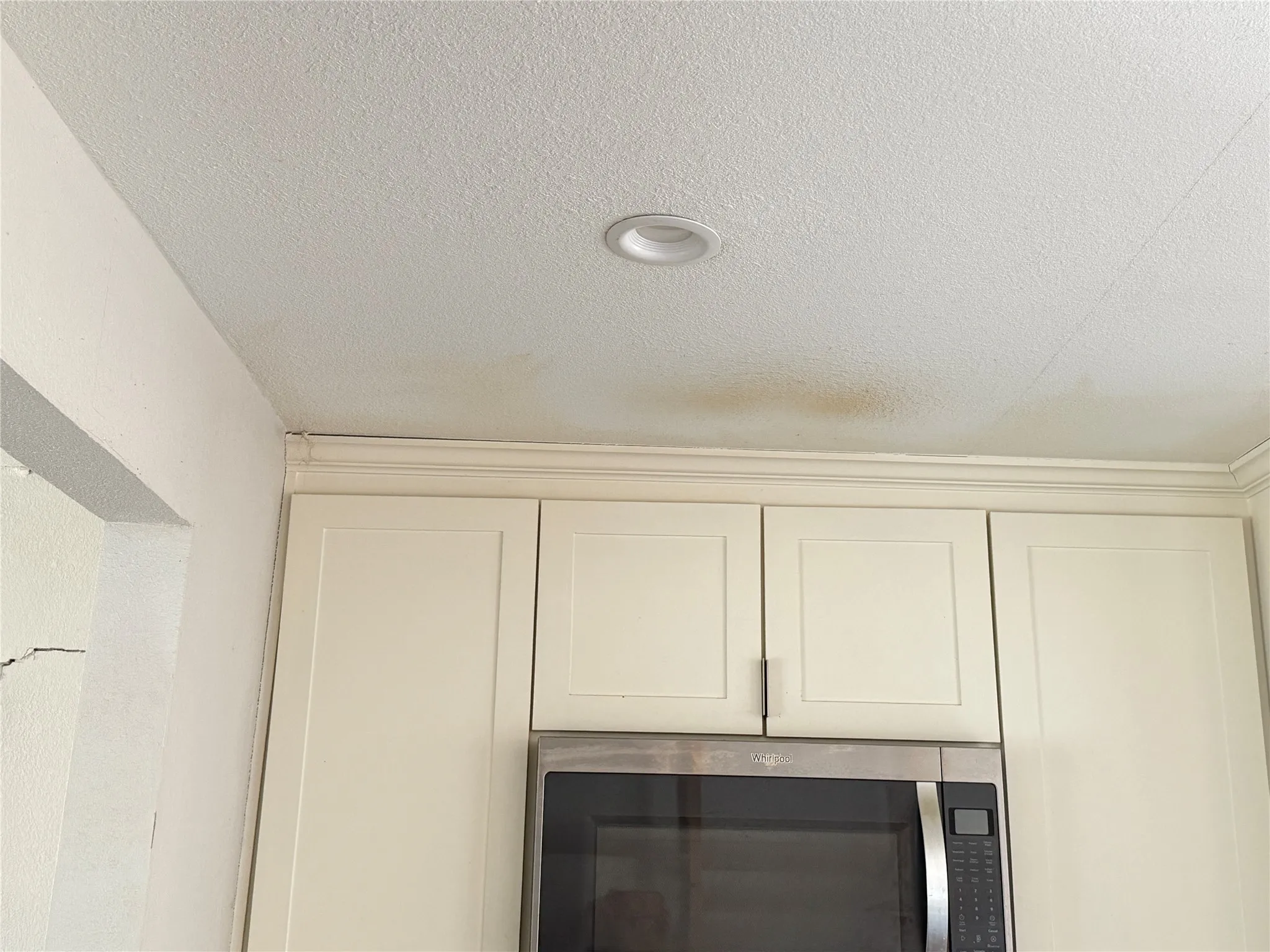 Single Family Residence For Sale in Dallas County , 1646 Briarcliff Road, Dallas, Texas 75235, 3 Bedroom, 2 Bathroom, 1 Garage spaces, 1,204 Sqft, built in 1949, mls#21217623, Real Estate Agent in Dallas, Homes For Sale in Dallas county, Homes For Sale in Dallas, Realtor in Dallas Texas, Real Estate Brokerage Independent Realty Texas, Luminita Cordes Realtor