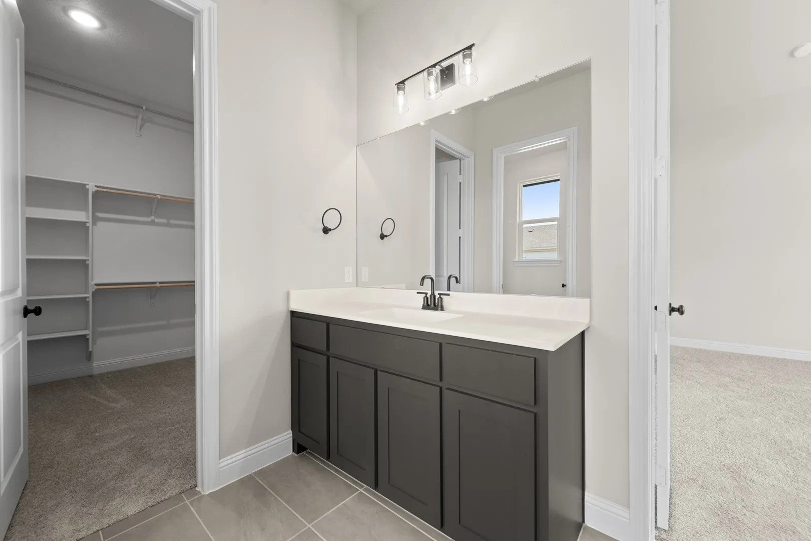 231 Cotopaxi- Primary Suite-4