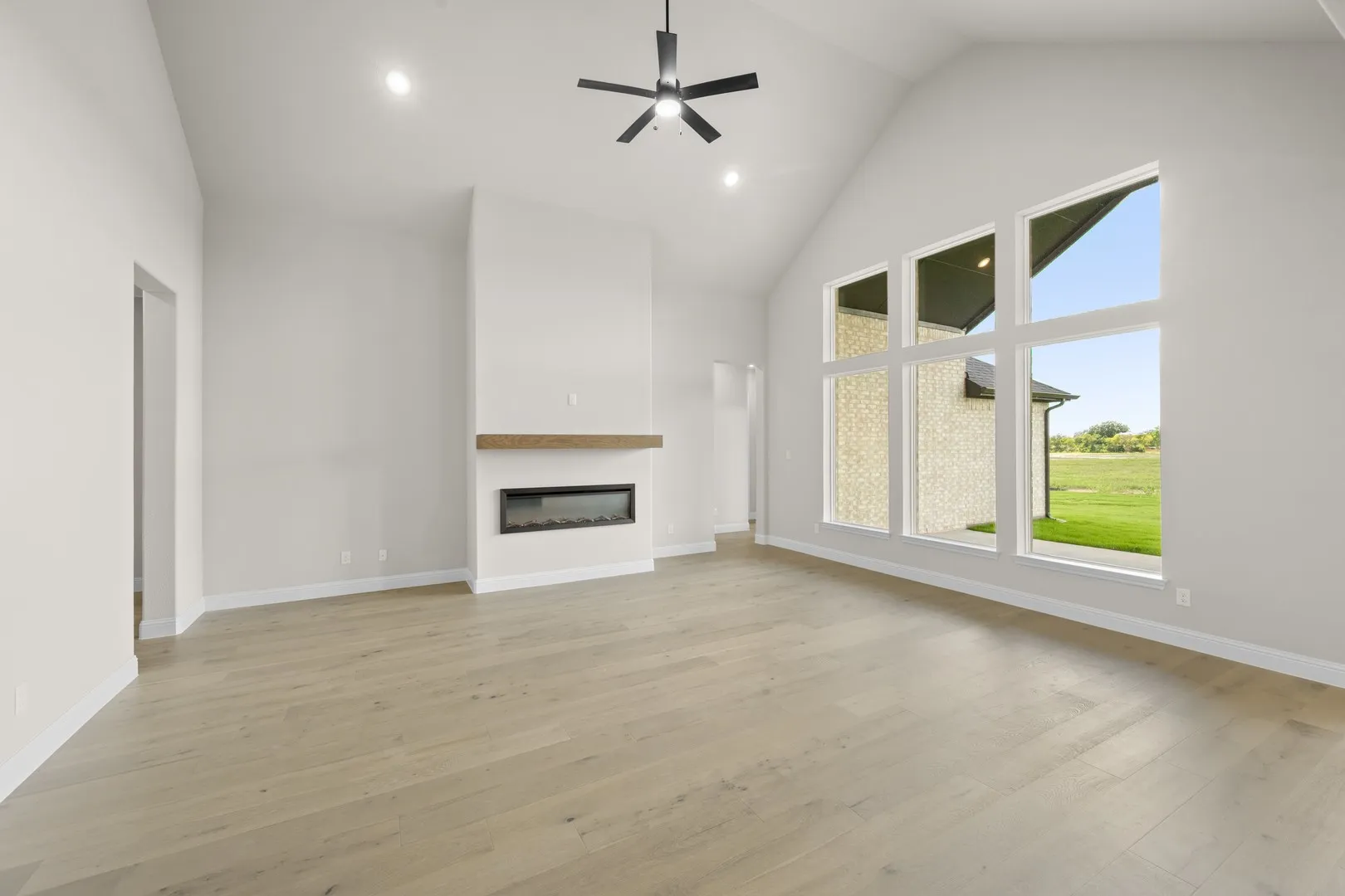 231 Cotopaxi- Living Room-1