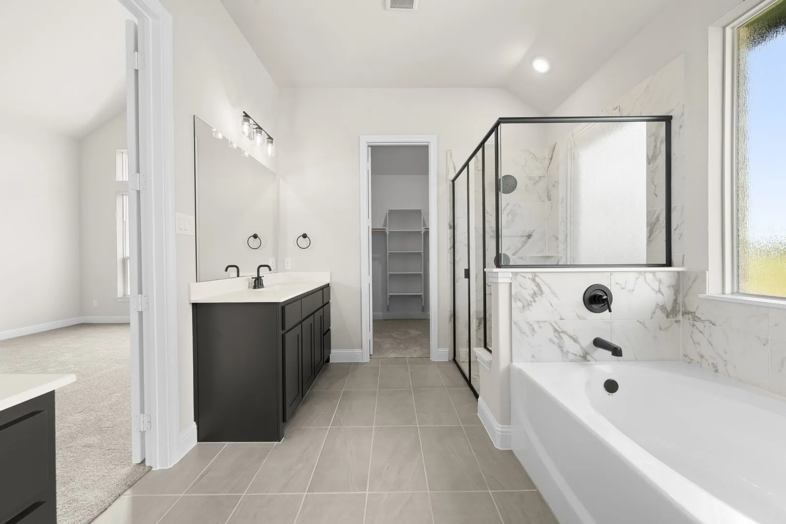 231 Cotopaxi- Primary Suite-3