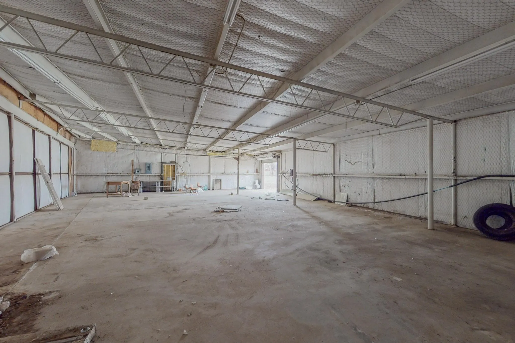 Warehouse For Rent in Cooke County , 517 E Broadway Street C, Gainesville, Texas 76240, 0, 0, Garage spaces, 0 Sqft, built in 1970, Preowned, Price $615, mls#21218061, Real Estate Agent in Gainesville, Homes For Rent in Cooke county, Homes For Rent in Gainesville, Realtor in Gainesville Texas, Real Estate Brokerage Independent Realty Texas, Luminita Cordes Realtor