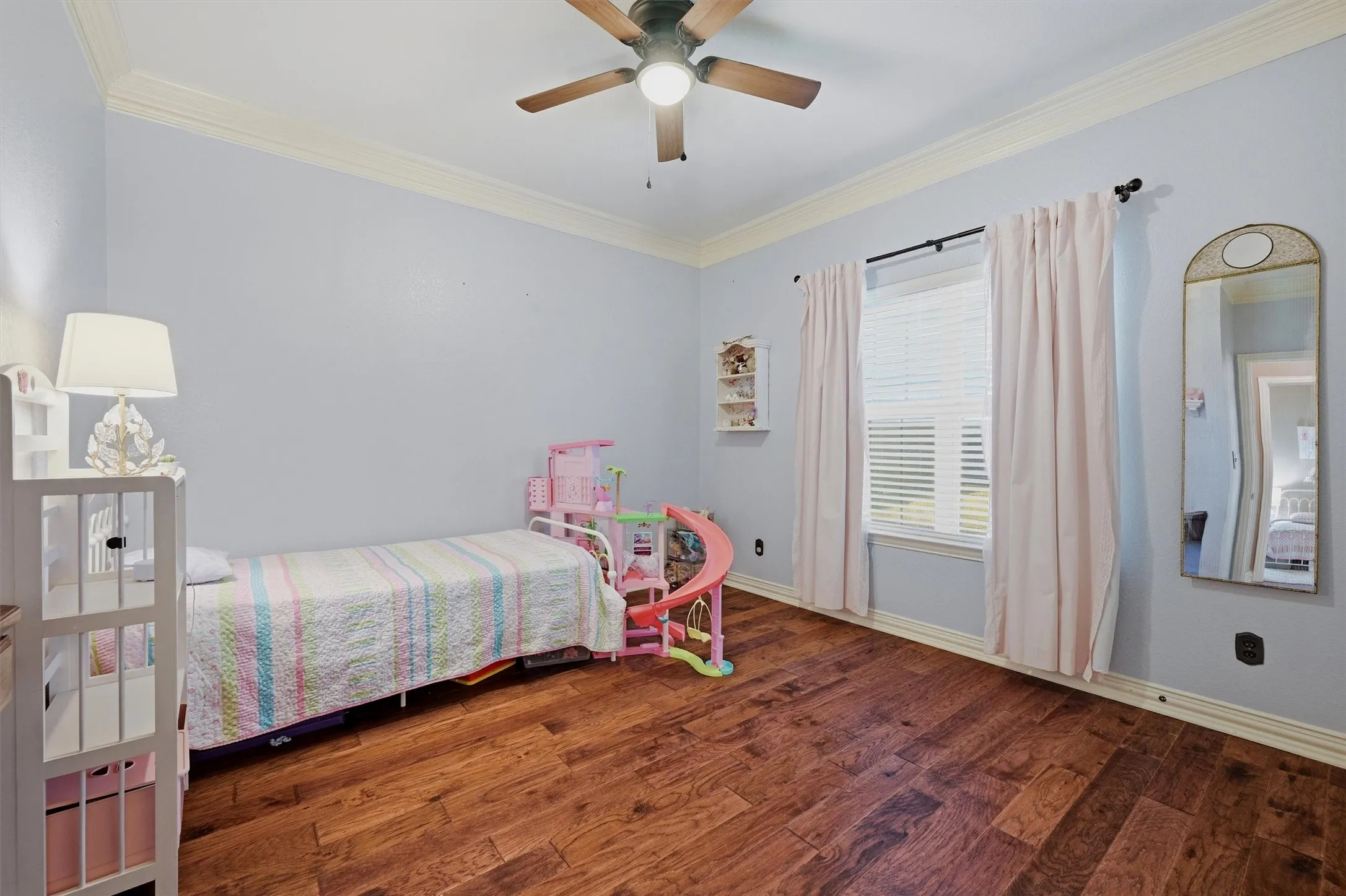 Single Family Residence For Sale in Grayson County , 3712 Melrose Trail, Sherman, Texas 75090, 3 Bedroom, 3 Bathroom, 2 Garage spaces, 2,066 Sqft, built in 2007, Preowned, mls#21214261, Real Estate Agent in Sherman, Homes For Sale in Grayson county, Homes For Sale in Sherman, Realtor in Sherman Texas, Real Estate Brokerage Independent Realty Texas, Luminita Cordes Realtor