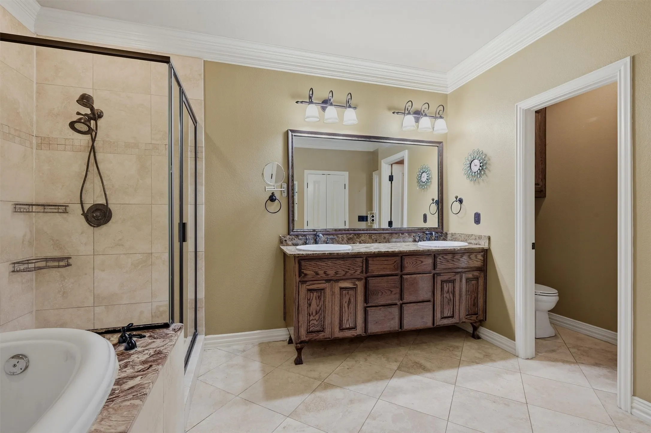 Single Family Residence For Sale in Grayson County , 3712 Melrose Trail, Sherman, Texas 75090, 3 Bedroom, 3 Bathroom, 2 Garage spaces, 2,066 Sqft, built in 2007, Preowned, mls#21214261, Real Estate Agent in Sherman, Homes For Sale in Grayson county, Homes For Sale in Sherman, Realtor in Sherman Texas, Real Estate Brokerage Independent Realty Texas, Luminita Cordes Realtor