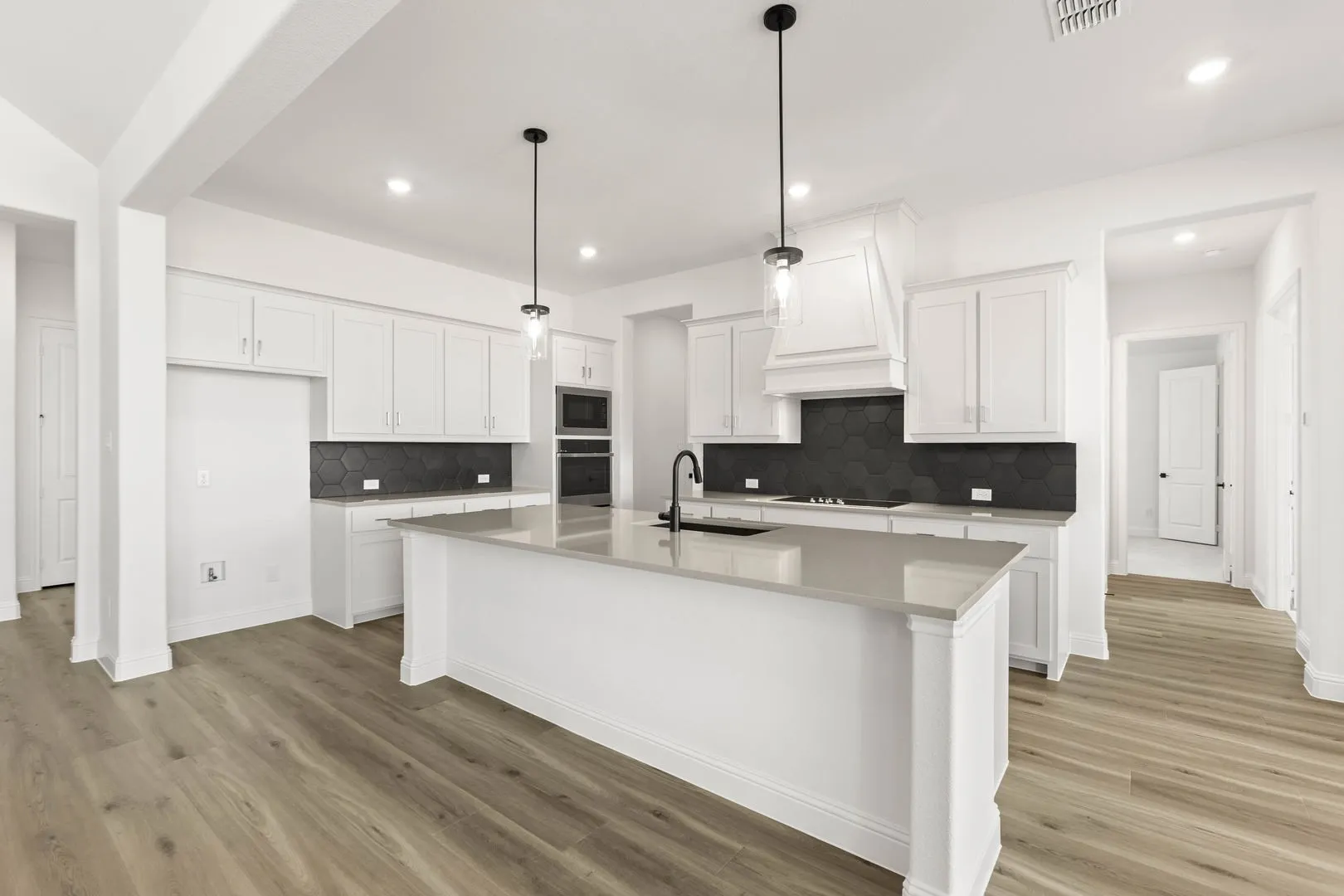 DFW-Pecan Acres-Concept 3141-221 Cotopaxi Drive-Kitchen-Risewell Homes-2
