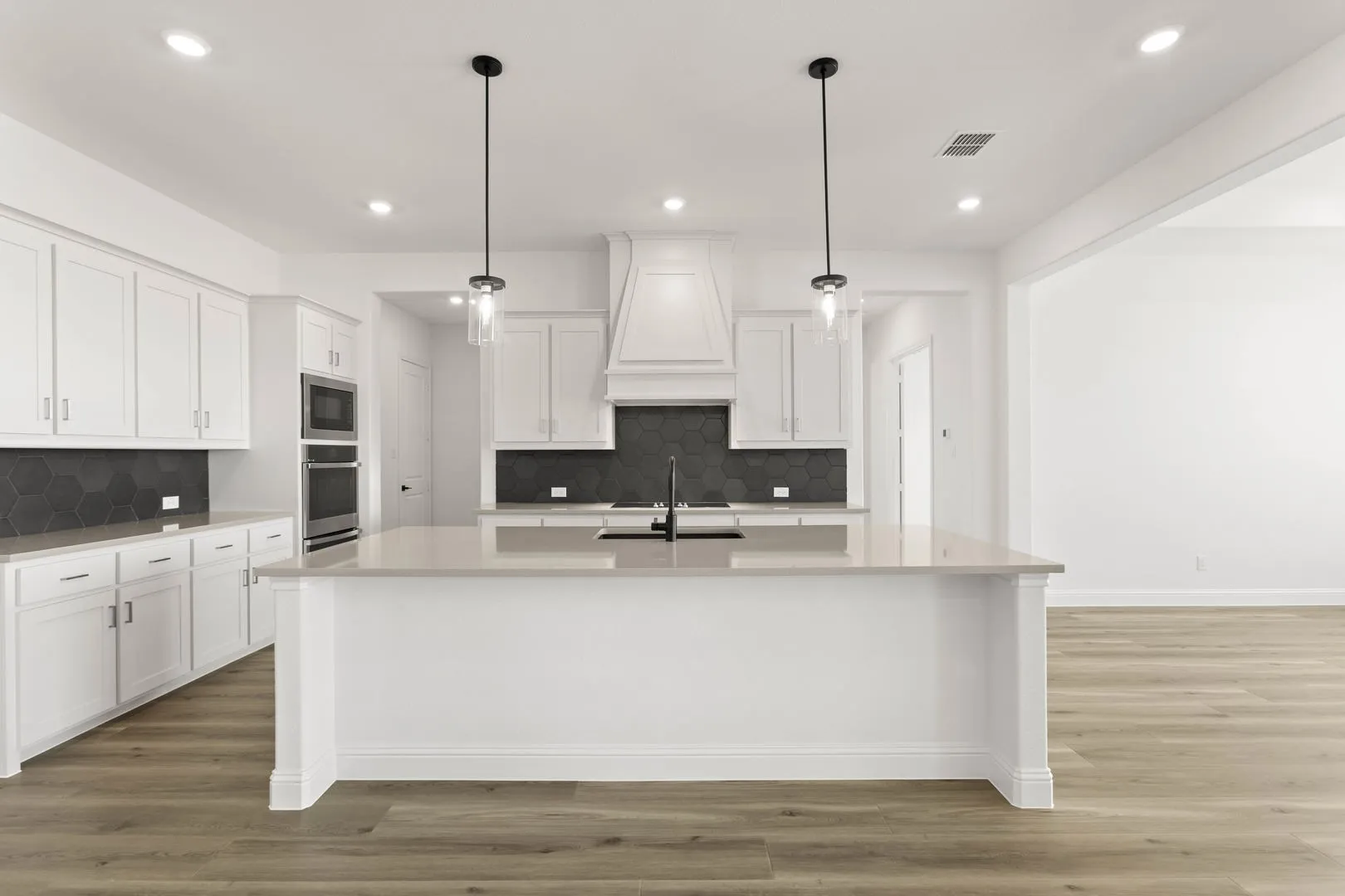 DFW-Pecan Acres-Concept 3141-221 Cotopaxi Drive-Kitchen-Risewell Homes-1