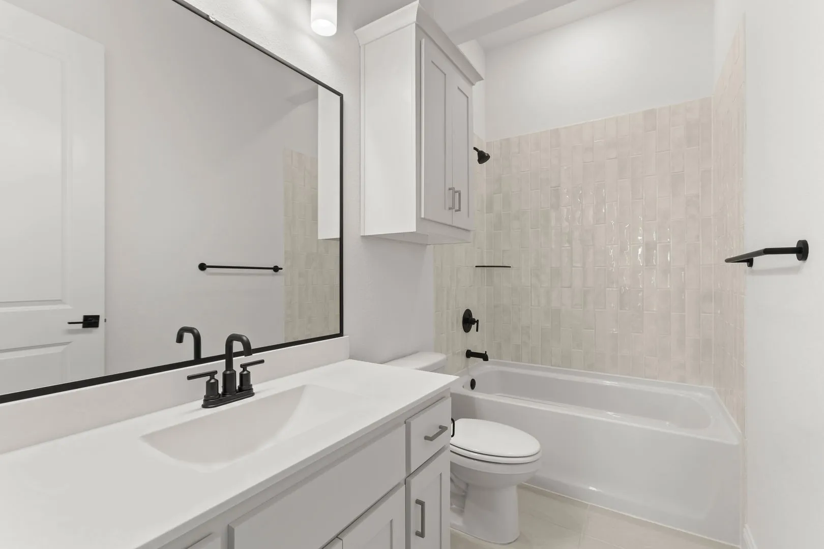 DFW-Pecan Acres-Concept 3141-221 Cotopaxi Drive-Bathroom-Risewell Homes-2