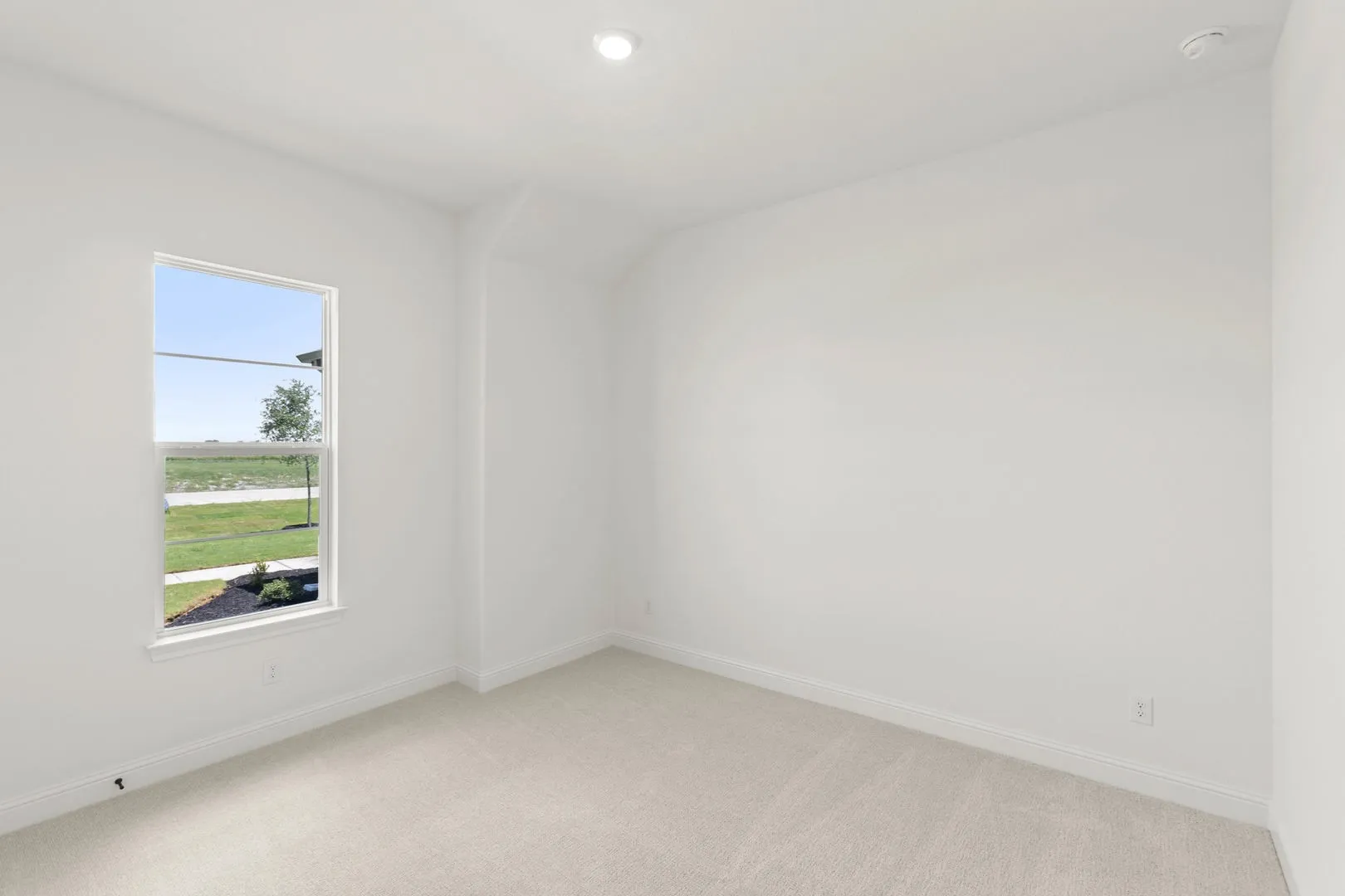 DFW-Pecan Acres-Concept 3141-221 Cotopaxi Drive-Bedroom-Risewell Homes-2
