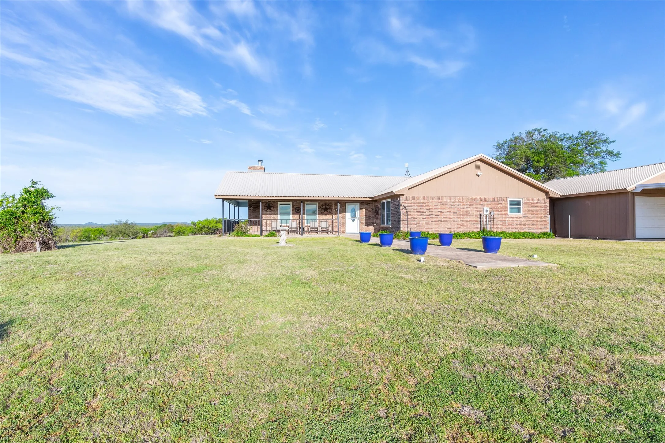 Single Family Residence For Sale in Callahan County , 12831 Fm-880, Cross Plains, Texas 76443, 3 Bedrooms, 2 Bathrooms, 2 Garage spaces, 2,376 Sqft, built in 1998, Preowned, Price $599,900, mls#21217317, Real Estate Agent in Cross Plains, Homes For Sale in Callahan county, Homes For Sale in Cross Plains, Realtor in Cross Plains Texas, Real Estate Brokerage Independent Realty Texas, Luminita Cordes Realtor