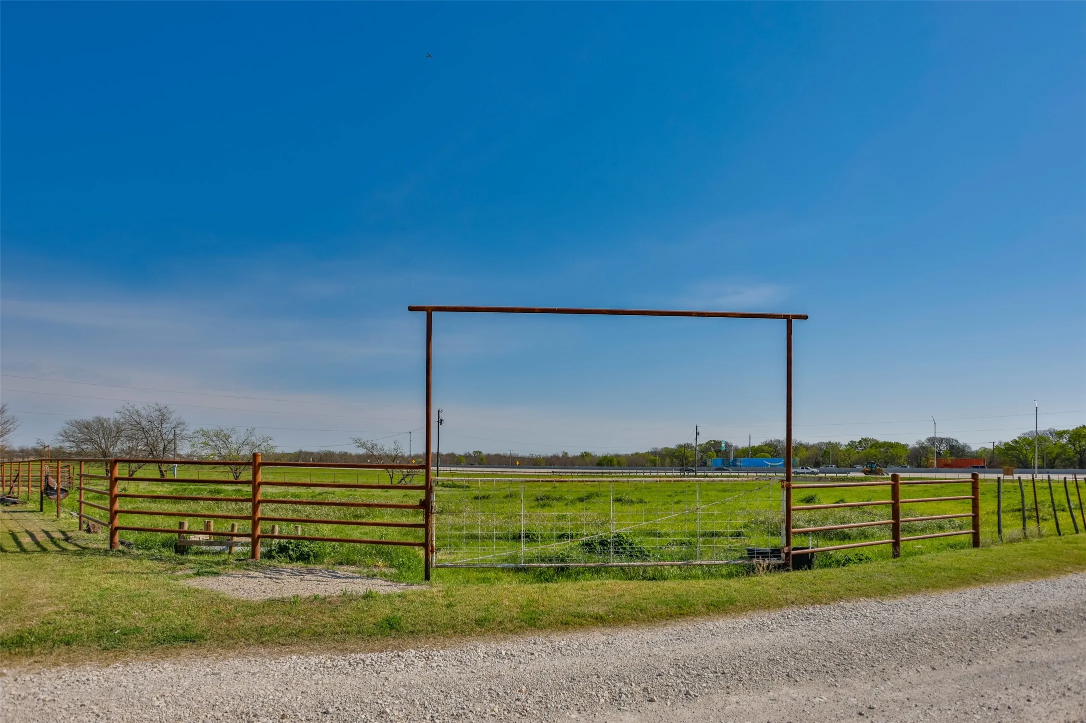 Unimproved Land For Sale in Cooke County , 3511 S Interstate 35, Gainesville, Texas 76240, 0, 0, Garage spaces, 0 Sqft, built in 1970, Preowned, Price $1,999,900, mls#21216851, Real Estate Agent in Gainesville, Homes For Sale in Cooke county, Homes For Sale in Gainesville, Realtor in Gainesville Texas, Real Estate Brokerage Independent Realty Texas, Luminita Cordes Realtor