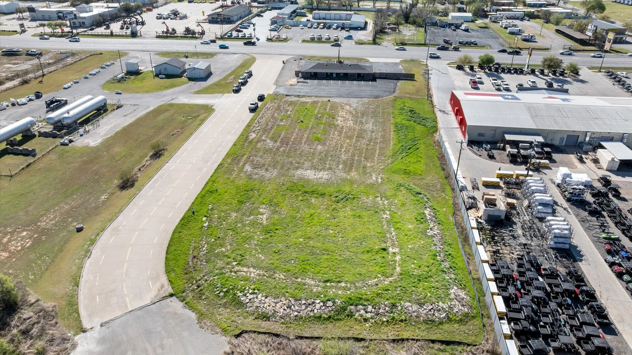 Industrial For Sale in Hood County , 4400 E Highway 377, Granbury, Texas 76049, 0, 0, Garage spaces, 0 Sqft, built in 1975, Preowned, mls#21217593, Real Estate Agent in Granbury, Homes For Sale in Hood county, Homes For Sale in Granbury, Realtor in Granbury Texas, Real Estate Brokerage Independent Realty Texas, Luminita Cordes Realtor