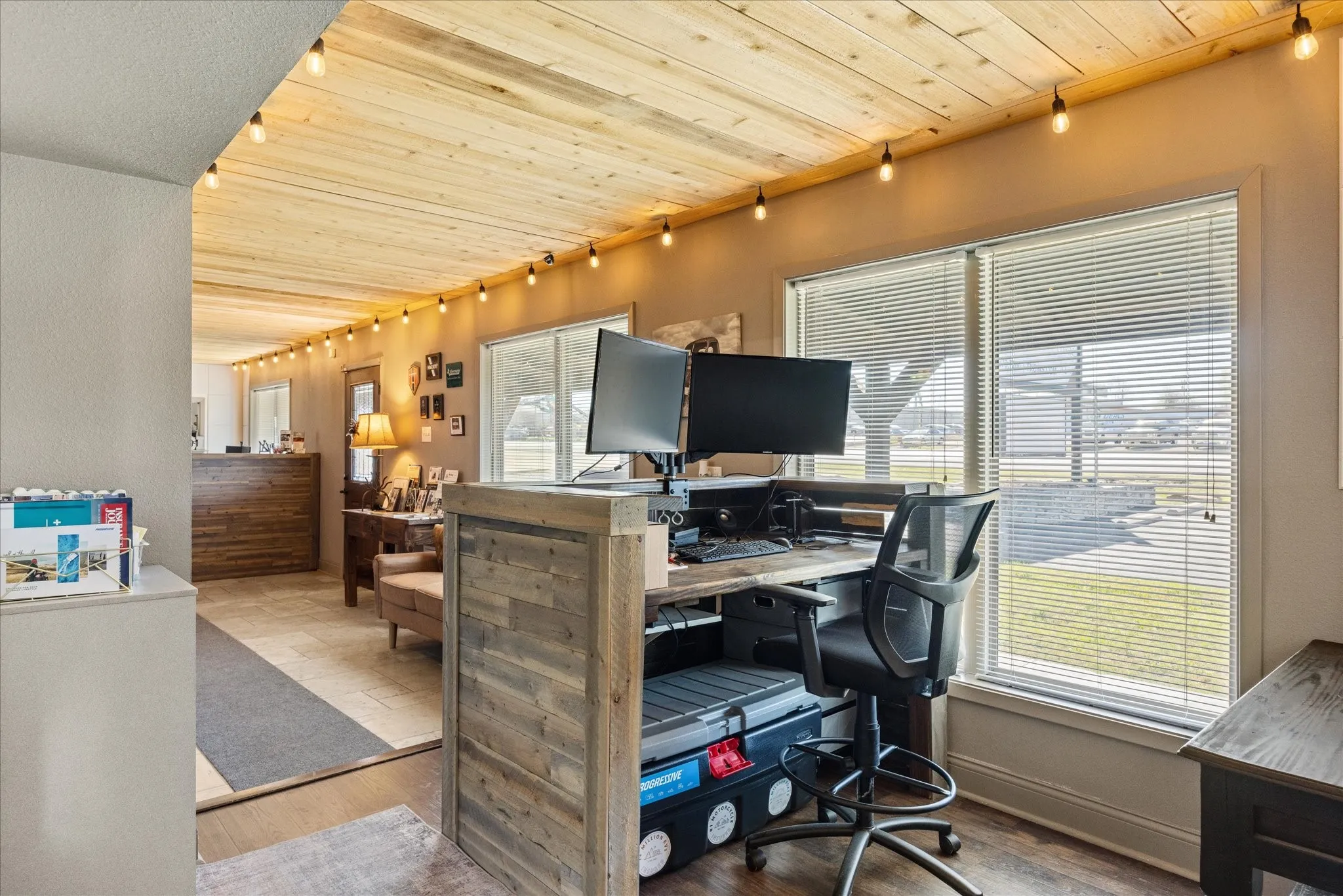 Industrial For Sale in Hood County , 4400 E Highway 377, Granbury, Texas 76049, 0, 0, Garage spaces, 0 Sqft, built in 1975, Preowned, mls#21217593, Real Estate Agent in Granbury, Homes For Sale in Hood county, Homes For Sale in Granbury, Realtor in Granbury Texas, Real Estate Brokerage Independent Realty Texas, Luminita Cordes Realtor