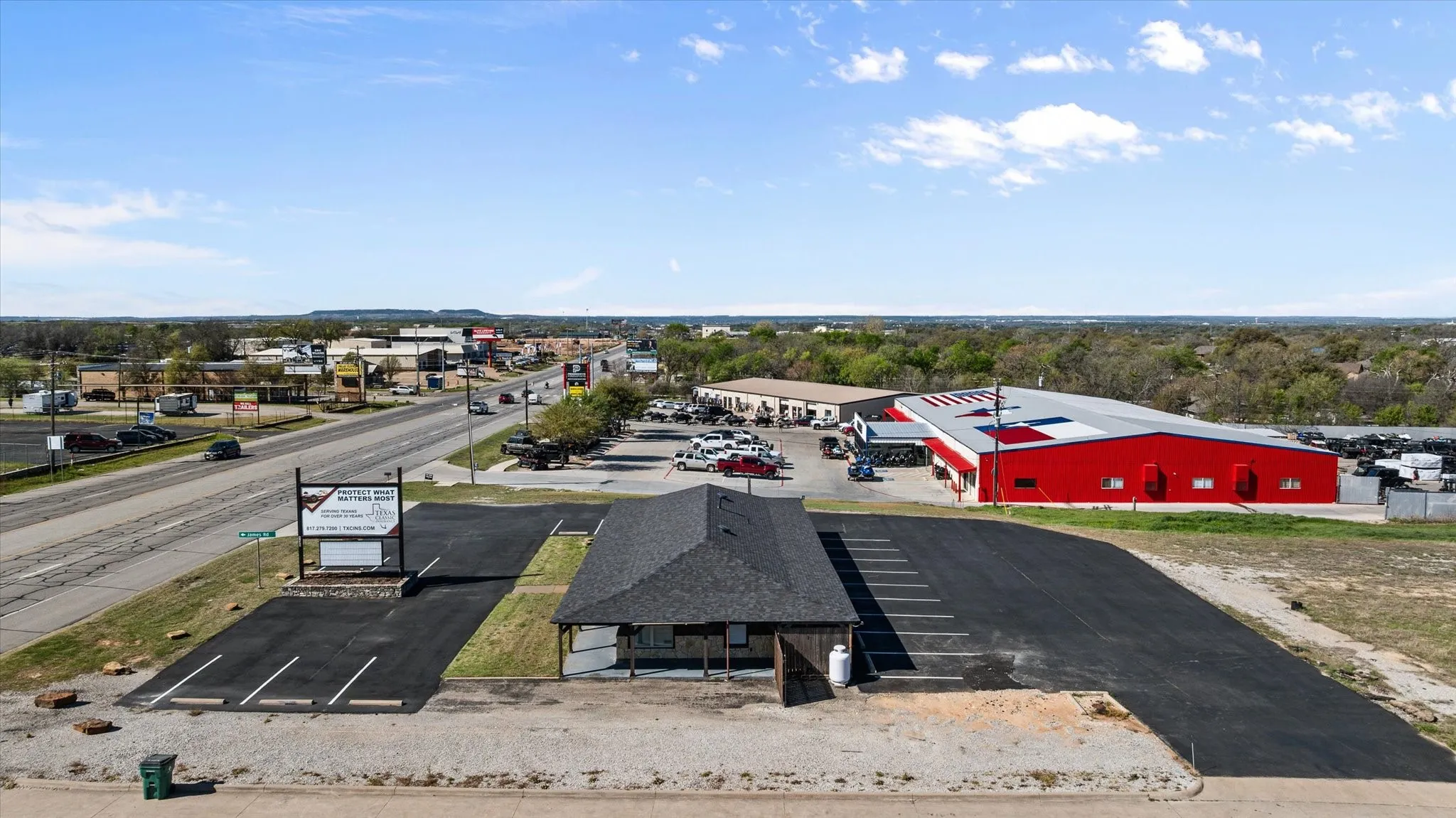 Industrial For Sale in Hood County , 4400 E Highway 377, Granbury, Texas 76049, 0, 0, Garage spaces, 0 Sqft, built in 1975, Preowned, mls#21217593, Real Estate Agent in Granbury, Homes For Sale in Hood county, Homes For Sale in Granbury, Realtor in Granbury Texas, Real Estate Brokerage Independent Realty Texas, Luminita Cordes Realtor