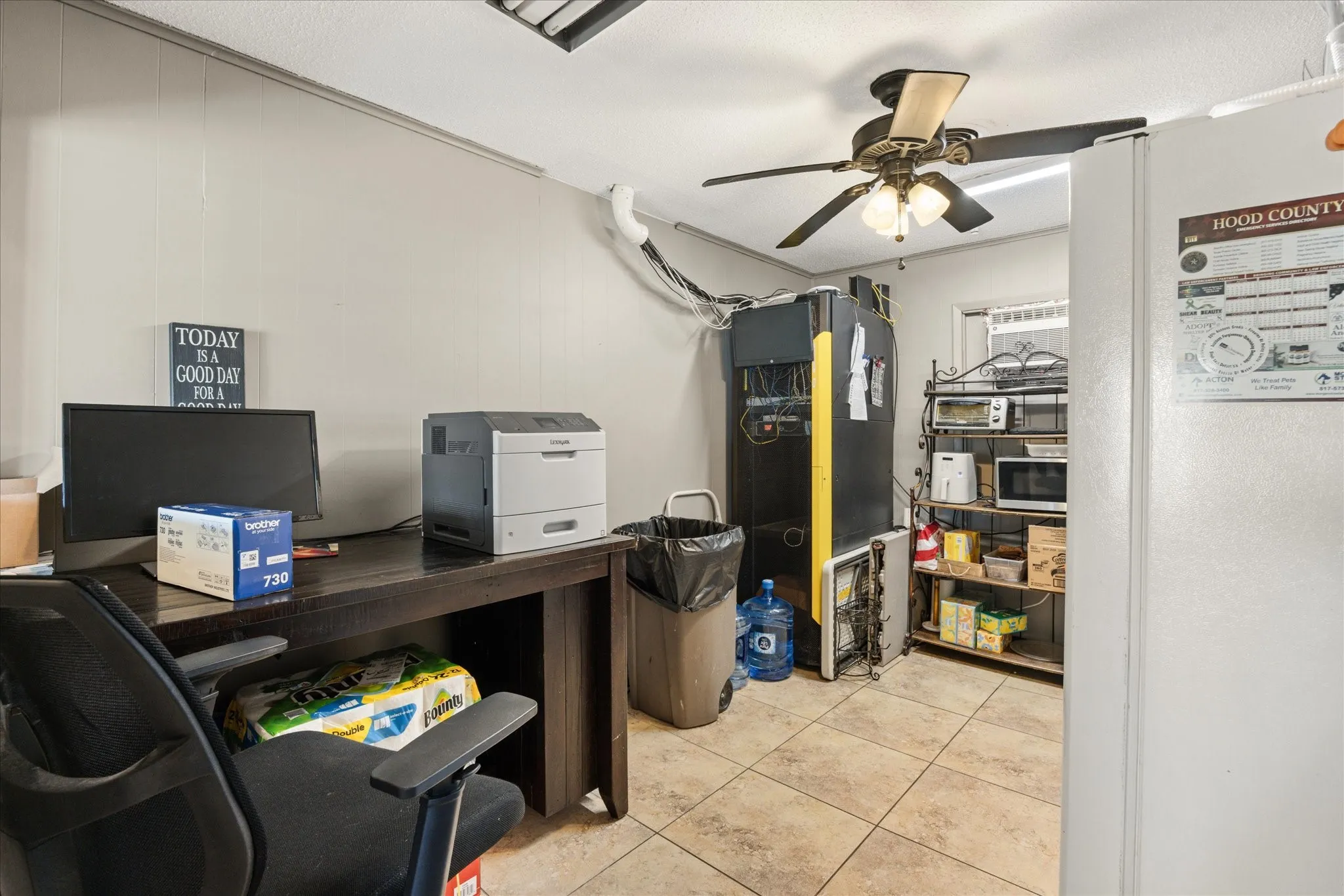 Industrial For Sale in Hood County , 4400 E Highway 377, Granbury, Texas 76049, 0, 0, Garage spaces, 0 Sqft, built in 1975, Preowned, mls#21217593, Real Estate Agent in Granbury, Homes For Sale in Hood county, Homes For Sale in Granbury, Realtor in Granbury Texas, Real Estate Brokerage Independent Realty Texas, Luminita Cordes Realtor
