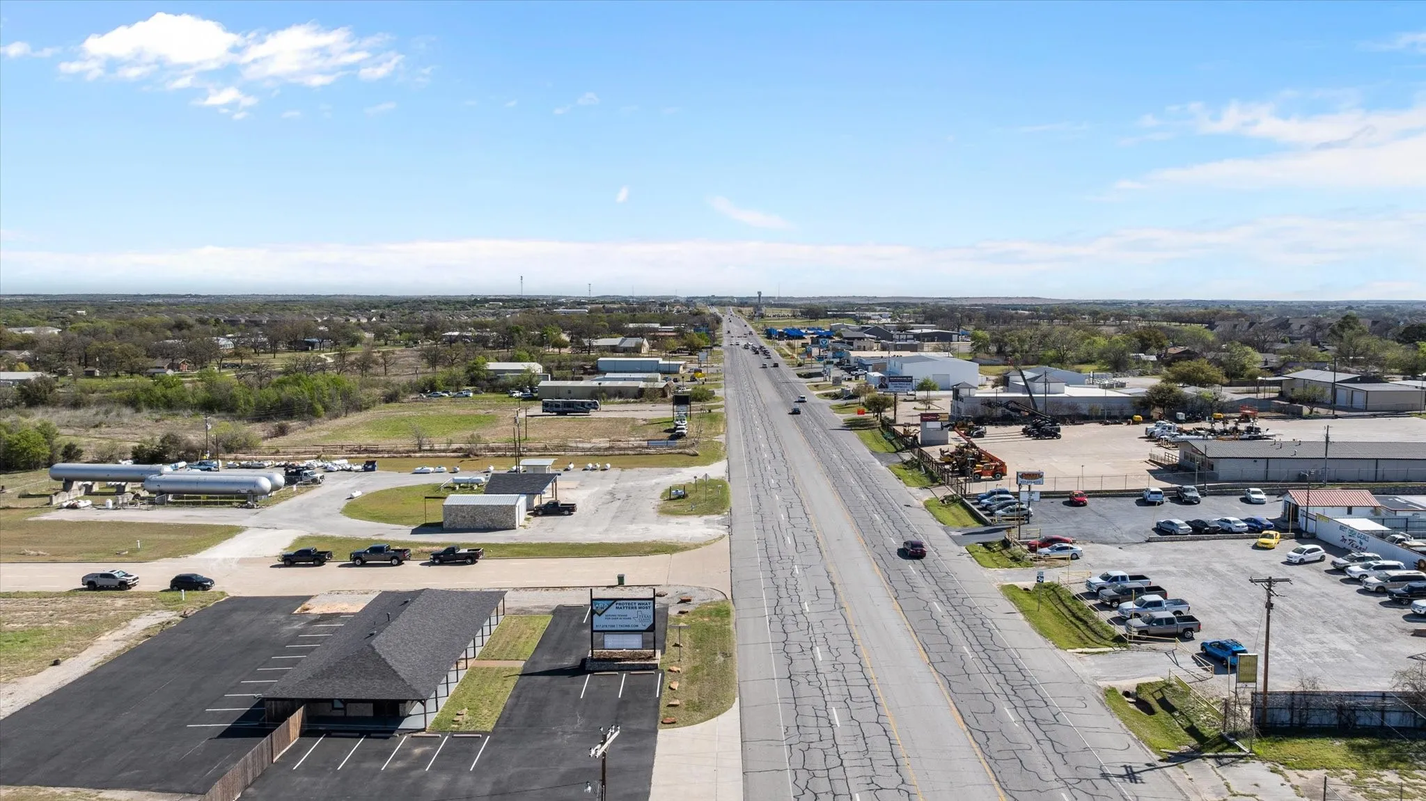 Industrial For Sale in Hood County , 4400 E Highway 377, Granbury, Texas 76049, 0, 0, Garage spaces, 0 Sqft, built in 1975, Preowned, mls#21217593, Real Estate Agent in Granbury, Homes For Sale in Hood county, Homes For Sale in Granbury, Realtor in Granbury Texas, Real Estate Brokerage Independent Realty Texas, Luminita Cordes Realtor