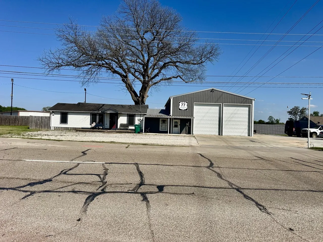 Business For Sale in Mc Lennan County , 1103 N Lacy Drive, Waco, Texas 76705, 0, 0, Garage spaces, 2,260 Sqft, built in 1946, Preowned, mls#21215721, Real Estate Agent in Waco, Homes For Sale in Mc Lennan county, Homes For Sale in Waco, Realtor in Waco Texas, Real Estate Brokerage Independent Realty Texas, Luminita Cordes Realtor
