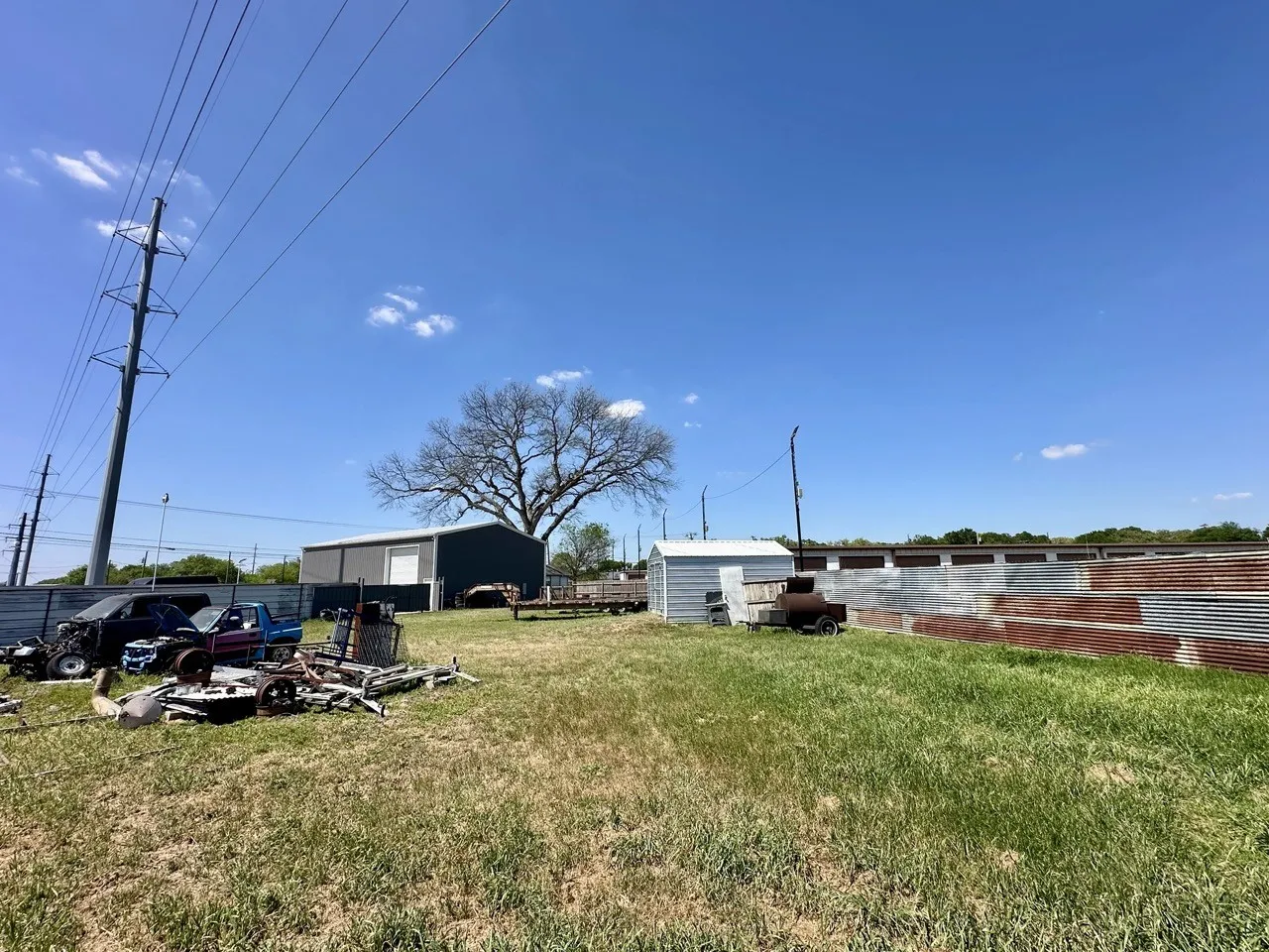 Business For Sale in Mc Lennan County , 1103 N Lacy Drive, Waco, Texas 76705, 0, 0, Garage spaces, 2,260 Sqft, built in 1946, Preowned, mls#21215721, Real Estate Agent in Waco, Homes For Sale in Mc Lennan county, Homes For Sale in Waco, Realtor in Waco Texas, Real Estate Brokerage Independent Realty Texas, Luminita Cordes Realtor