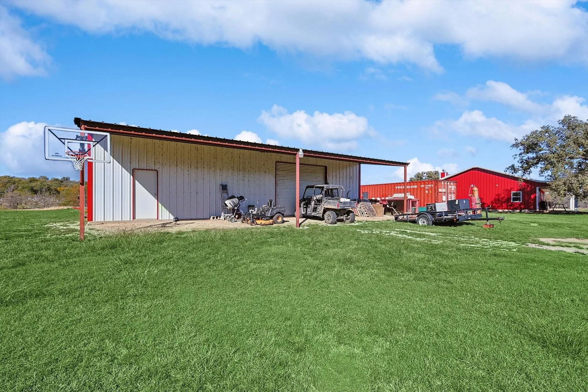 Single Family Residence For Sale in Jack County , 1161 Lynn Creek Road, Jacksboro, Texas 76458, 4 Bedroom, 3 Bathroom, 2 Garage spaces, 2,400 Sqft, built in 2020, mls#21218115, Real Estate Agent in Jacksboro, Homes For Sale in Jack county, Homes For Sale in Jacksboro, Realtor in Jacksboro Texas, Real Estate Brokerage Independent Realty Texas, Luminita Cordes Realtor