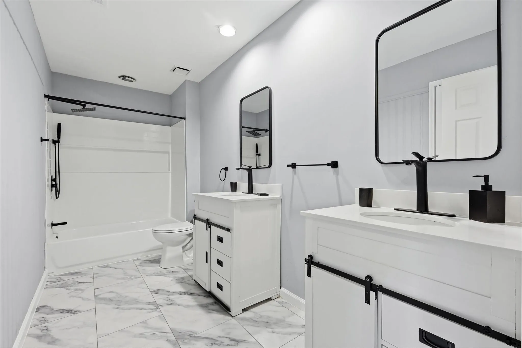Single Family Residence For Rent in Collin County , 1813 Weanne Drive, Richardson, Texas 75082, 4 Bedroom, 4 Bathroom, 2 Garage spaces, 3,896 Sqft, built in 1988, mls#21218193, Real Estate Agent in Richardson, Homes For Rent in Collin county, Homes For Rent in Richardson, Realtor in Richardson Texas, Real Estate Brokerage Independent Realty Texas, Luminita Cordes Realtor