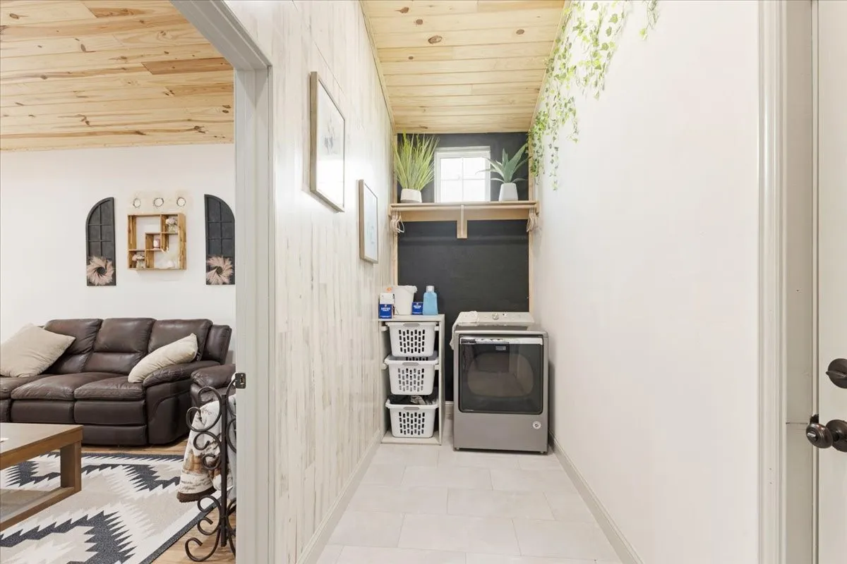 Utility room 2nd home with access into 40X50 workshop; 2nd home