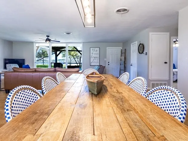 Single Family Residence For Sale in Palo Pinto County , 1957 Deer Trail Road, Possum Kingdom Lake, Texas 76449, 4 Bedroom, 2 Bathroom, 1 Garage spaces, 1,764 Sqft, built in 1960, Preowned, mls#21215986, Real Estate Agent in Possum Kingdom Lake, Homes For Sale in Palo Pinto county, Homes For Sale in Possum Kingdom Lake, Realtor in Possum Kingdom Lake Texas, Real Estate Brokerage Independent Realty Texas, Luminita Cordes Realtor