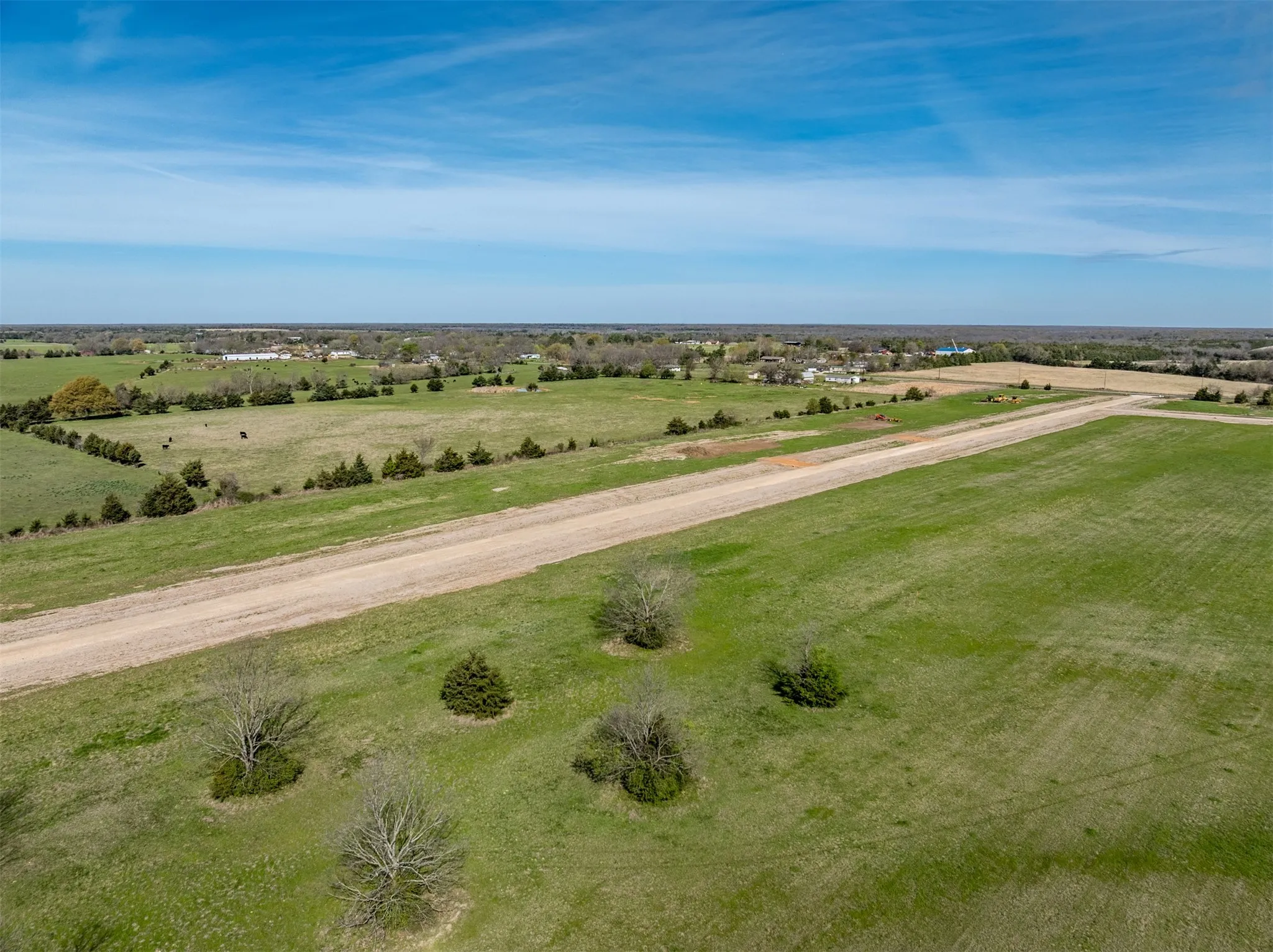 Improved Land For Sale in Lamar County , 235 Private Road 33263, Sumner, Texas 75486, 0, 0, Garage spaces, 0 Sqft, built in 0, mls#21216794, Real Estate Agent in Sumner, Homes For Sale in Lamar county, Homes For Sale in Sumner, Realtor in Sumner Texas, Real Estate Brokerage Independent Realty Texas, Luminita Cordes Realtor