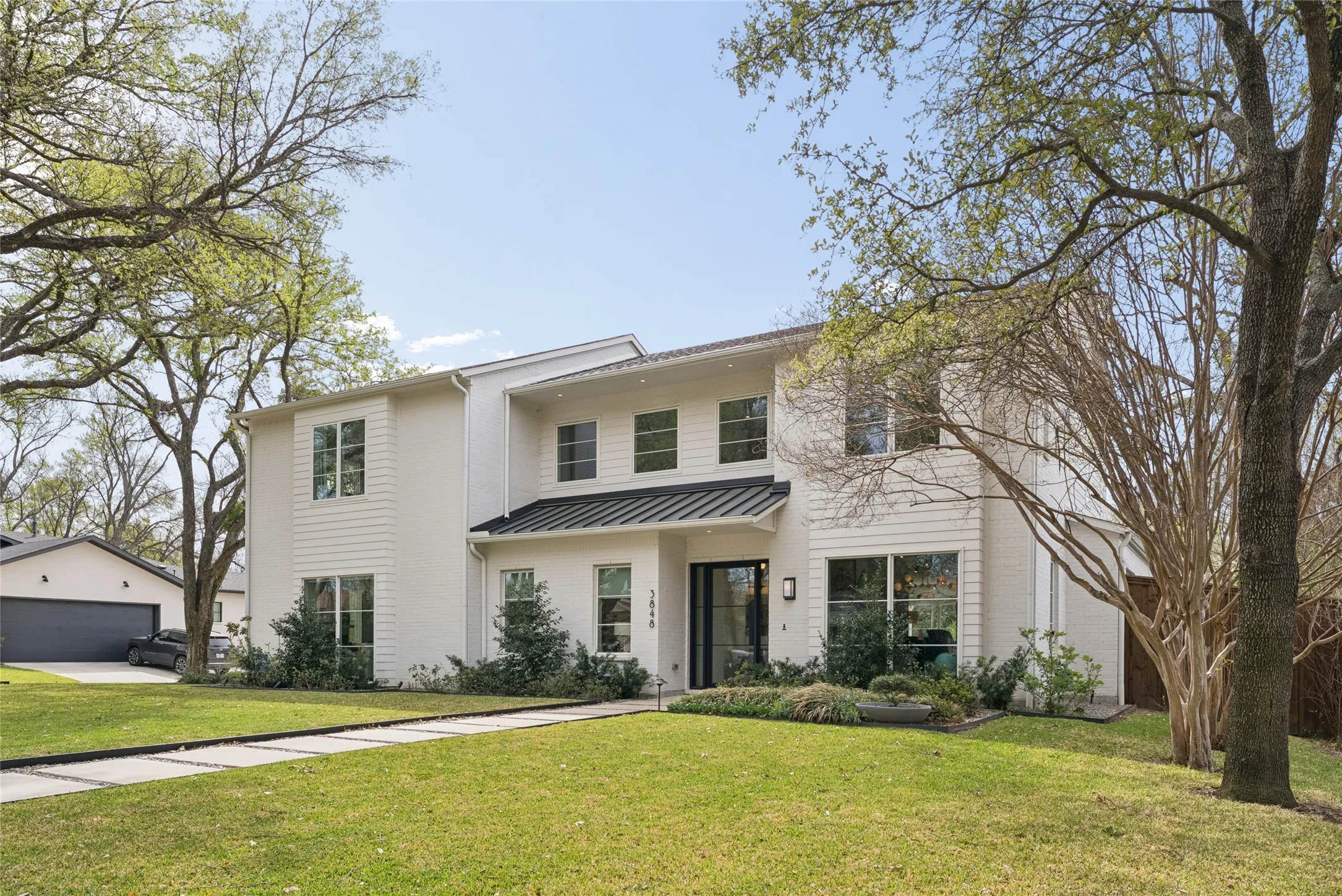 Single Family Residence For Sale in Dallas County , 3848 Echo Brook Lane, Dallas, Texas 75229, 5 Bedroom, 6 Bathroom, 3 Garage spaces, 4,879 Sqft, built in 2022, mls#21218248, Real Estate Agent in Dallas, Homes For Sale in Dallas county, Homes For Sale in Dallas, Realtor in Dallas Texas, Real Estate Brokerage Independent Realty Texas, Luminita Cordes Realtor