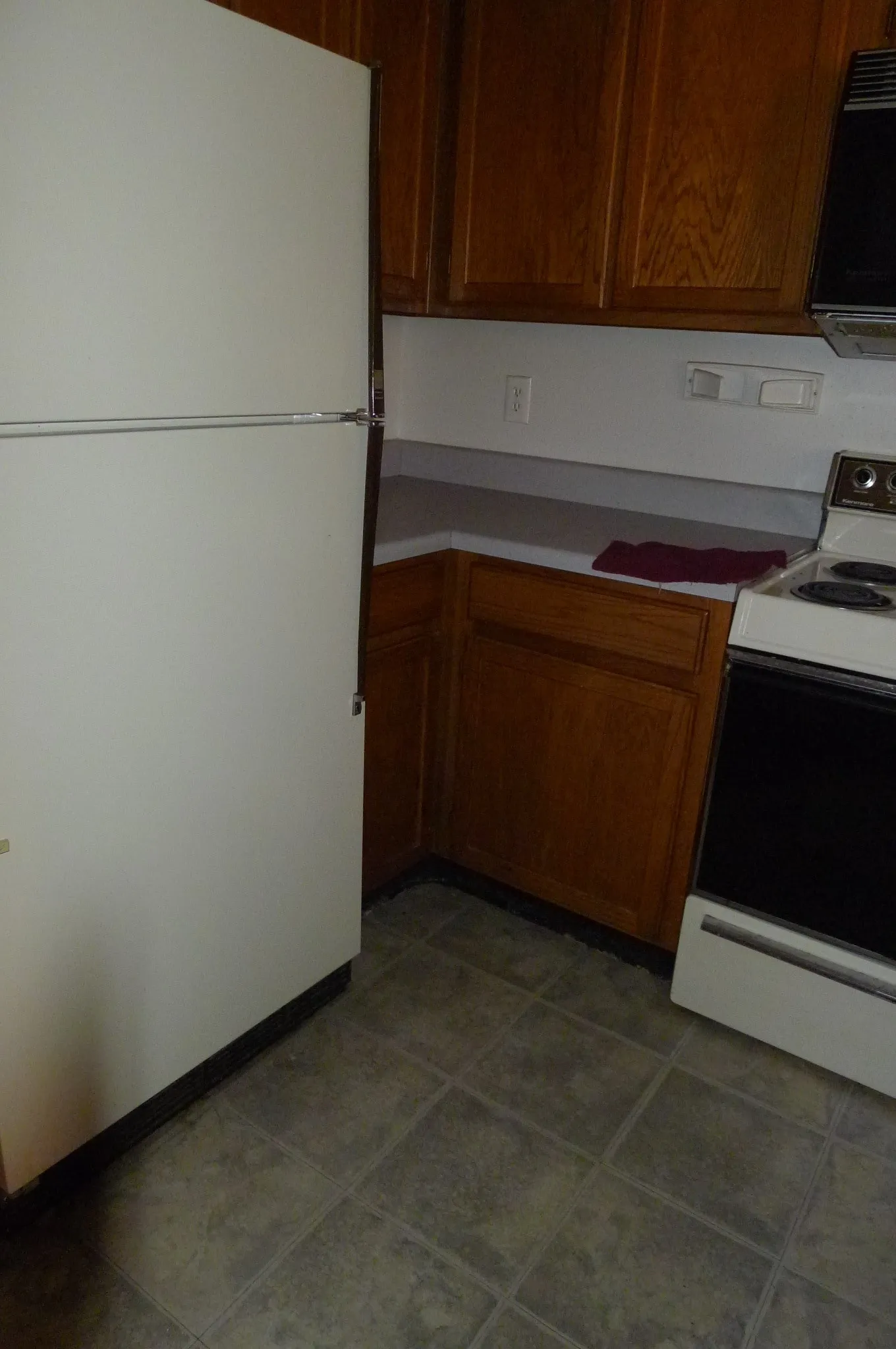 Condominium For Rent in Dallas County , 9835 Walnut Street 107, Dallas, Texas 75243, 1 Bedroom, 1 Bathroom, Garage spaces, 662 Sqft, built in 1984, Preowned, mls#21218282, Real Estate Agent in Dallas, Homes For Rent in Dallas county, Homes For Rent in Dallas, Realtor in Dallas Texas, Real Estate Brokerage Independent Realty Texas, Luminita Cordes Realtor