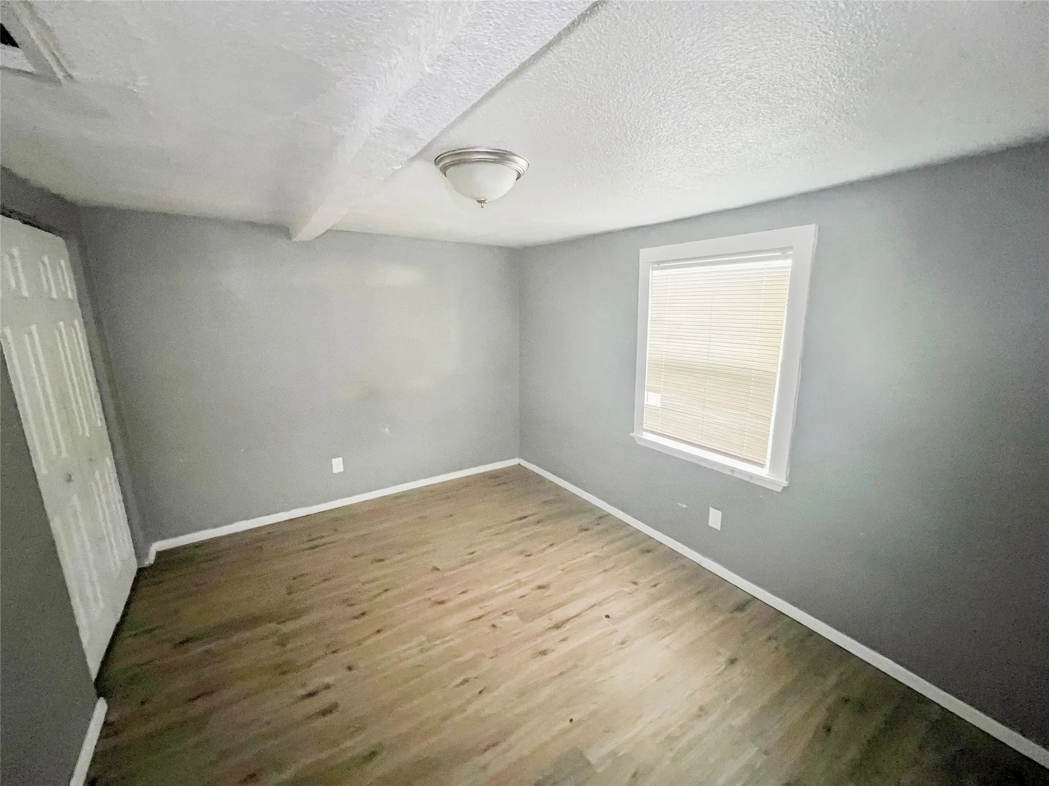 Single Family Residence For Sale in Tarrant County , 1733 Greenfield Avenue, Fort Worth, Texas 76102, 3 Bedrooms, 2 Bathrooms, Garage spaces, 744 Sqft, built in 1945, Price $124,950, mls#21218272, Real Estate Agent in Fort Worth, Homes For Sale in Tarrant county, Homes For Sale in Fort Worth, Realtor in Fort Worth Texas, Real Estate Brokerage Independent Realty Texas, Luminita Cordes Realtor