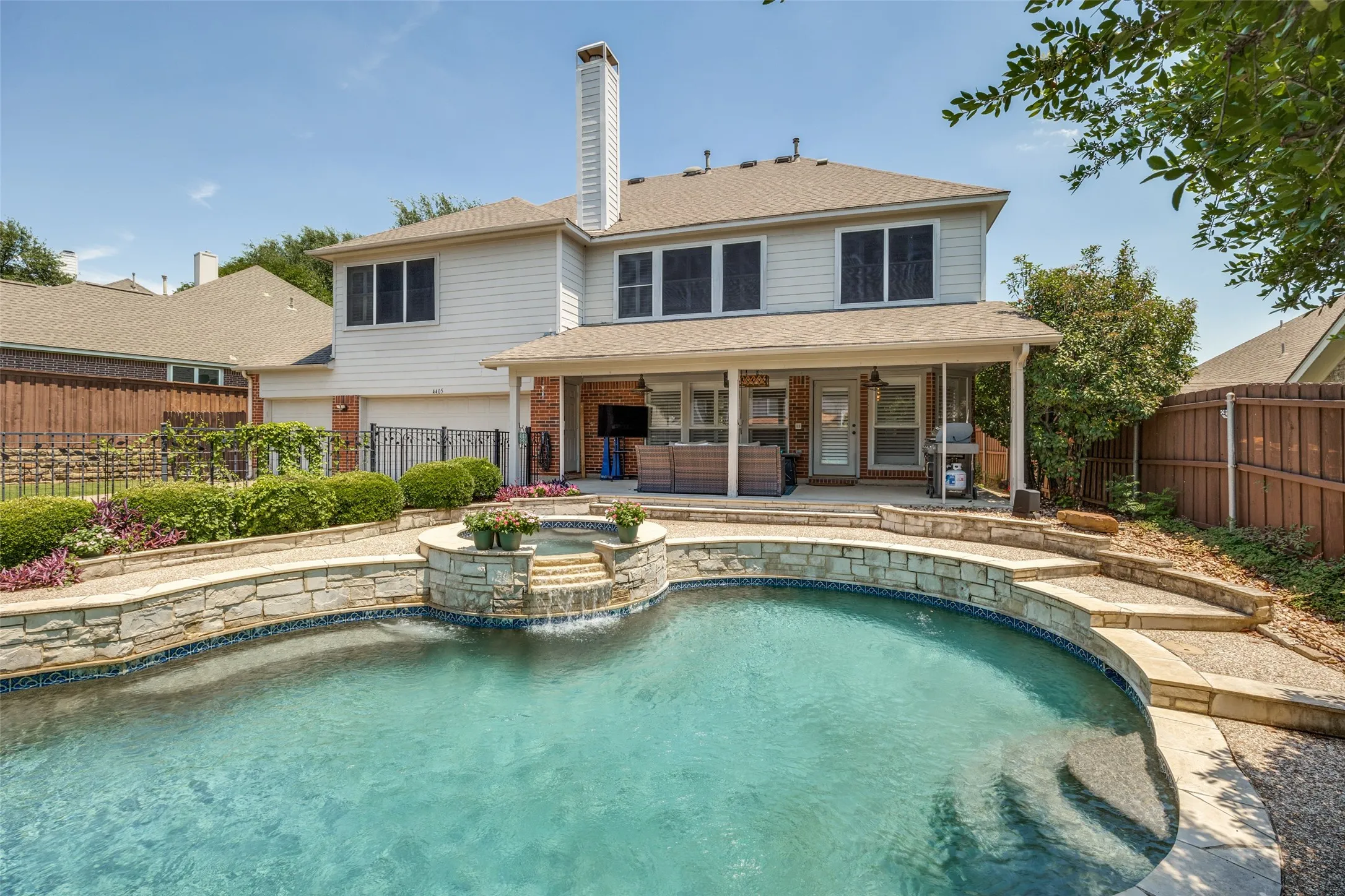 Single Family Residence For Sale in Collin County , 4405 Courtney Lane, Richardson, Texas 75082, 5 Bedroom, 4 Bathroom, 3 Garage spaces, 3,644 Sqft, built in 1996, mls#21215436, Real Estate Agent in Richardson, Homes For Sale in Collin county, Homes For Sale in Richardson, Realtor in Richardson Texas, Real Estate Brokerage Independent Realty Texas, Luminita Cordes Realtor